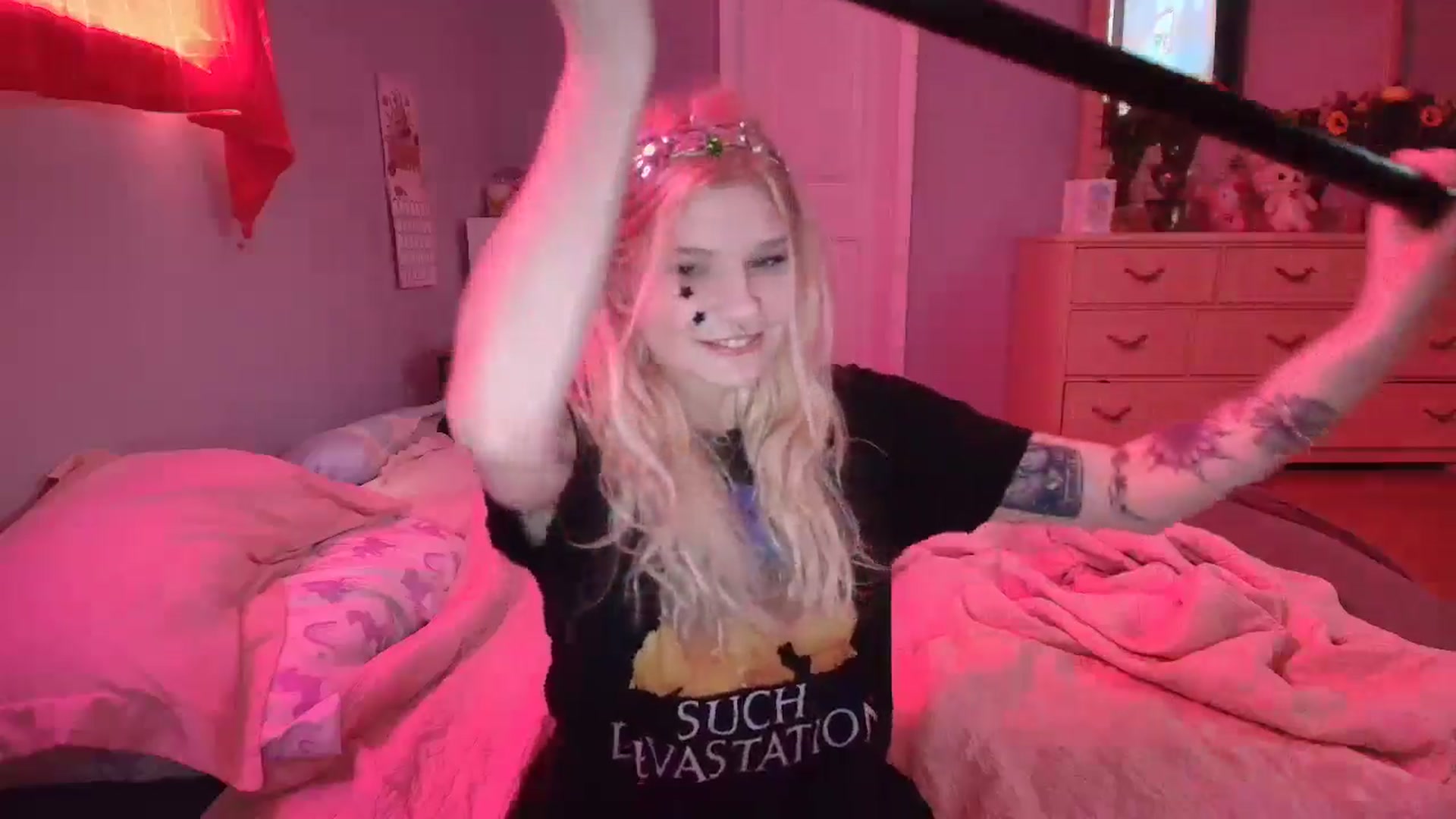 Gallery image thumbnail from DuckChan0's myfreecams stream on, 02/17/2025, 15:41 image 20 of 20