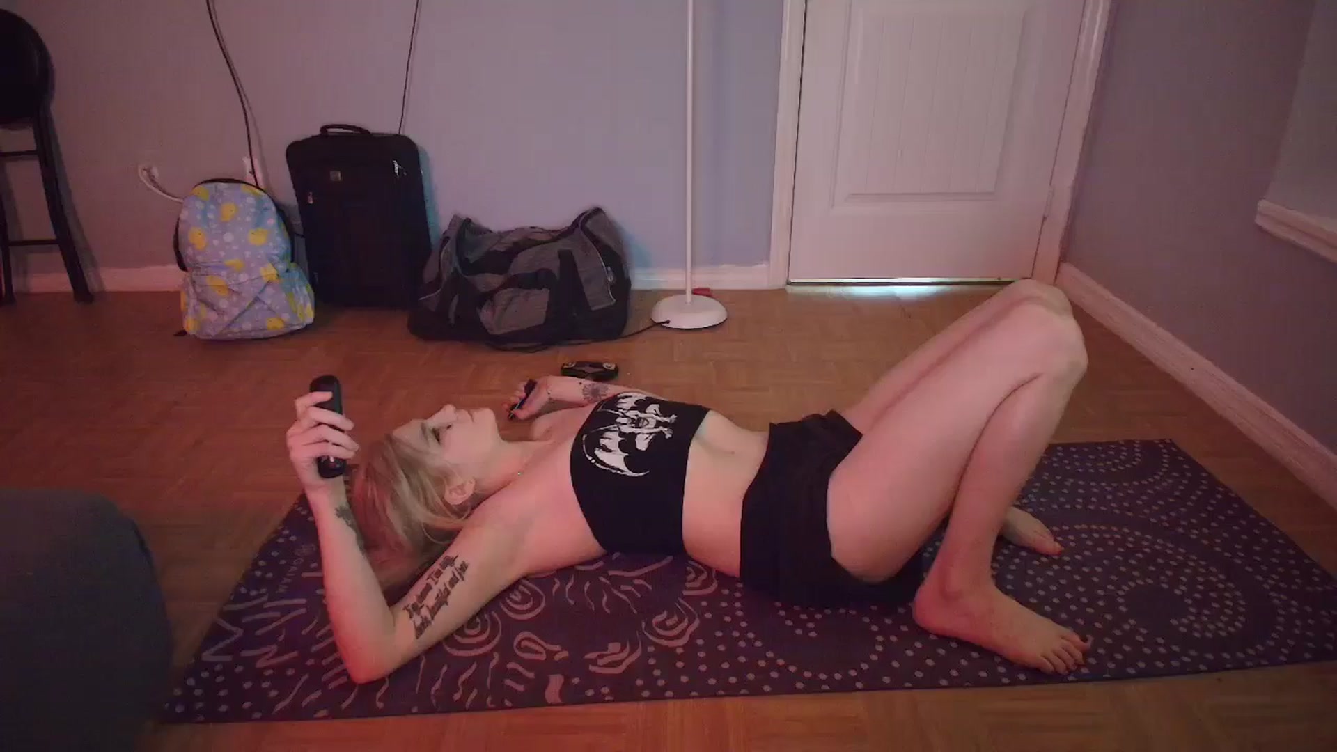 Gallery image thumbnail from DuckChan0's myfreecams stream on, 02/19/2025, 15:04 image 13 of 20