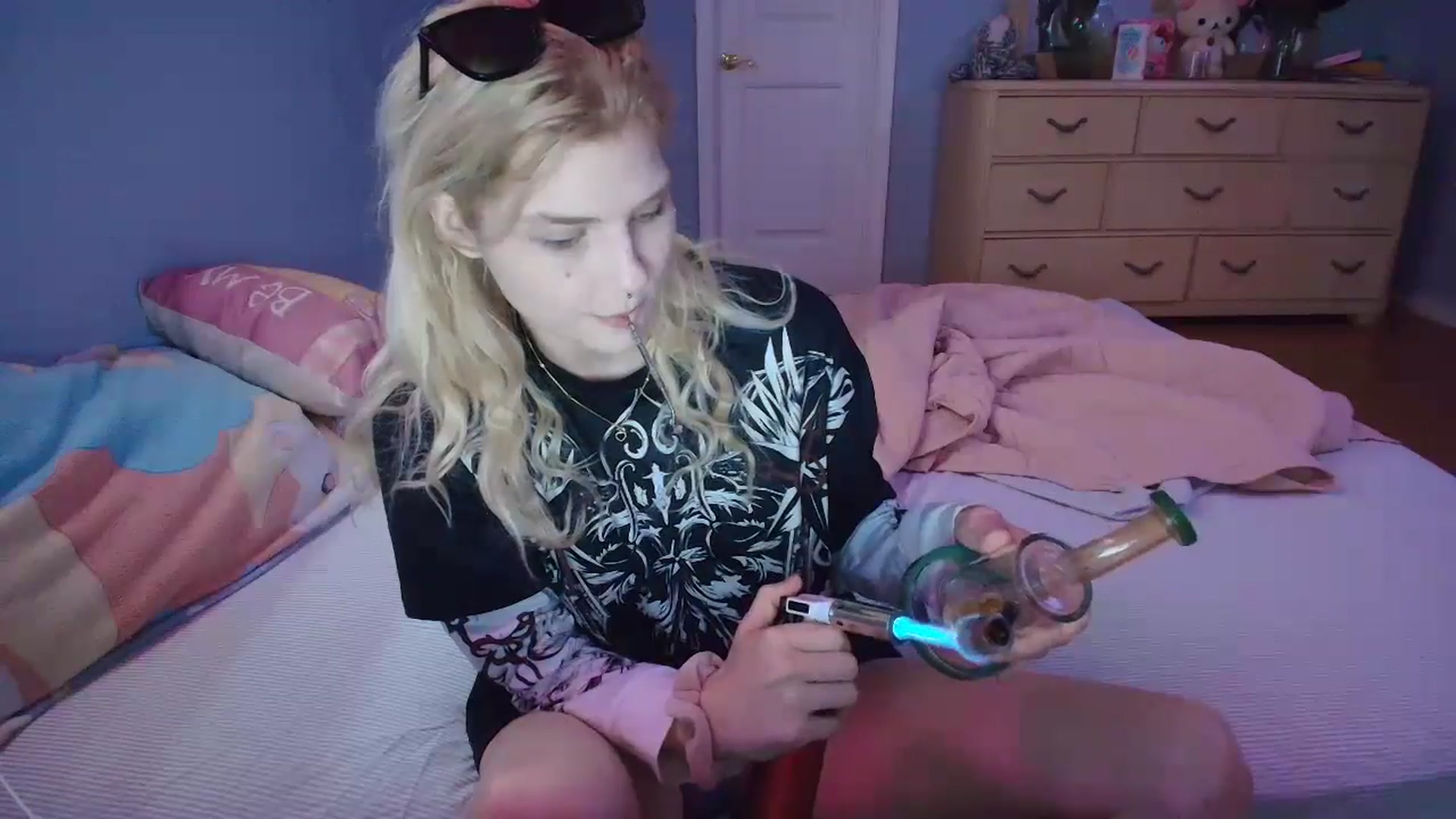 Gallery image thumbnail from DuckChan0's myfreecams stream on, 02/20/2025, 14:02 image 4 of 20