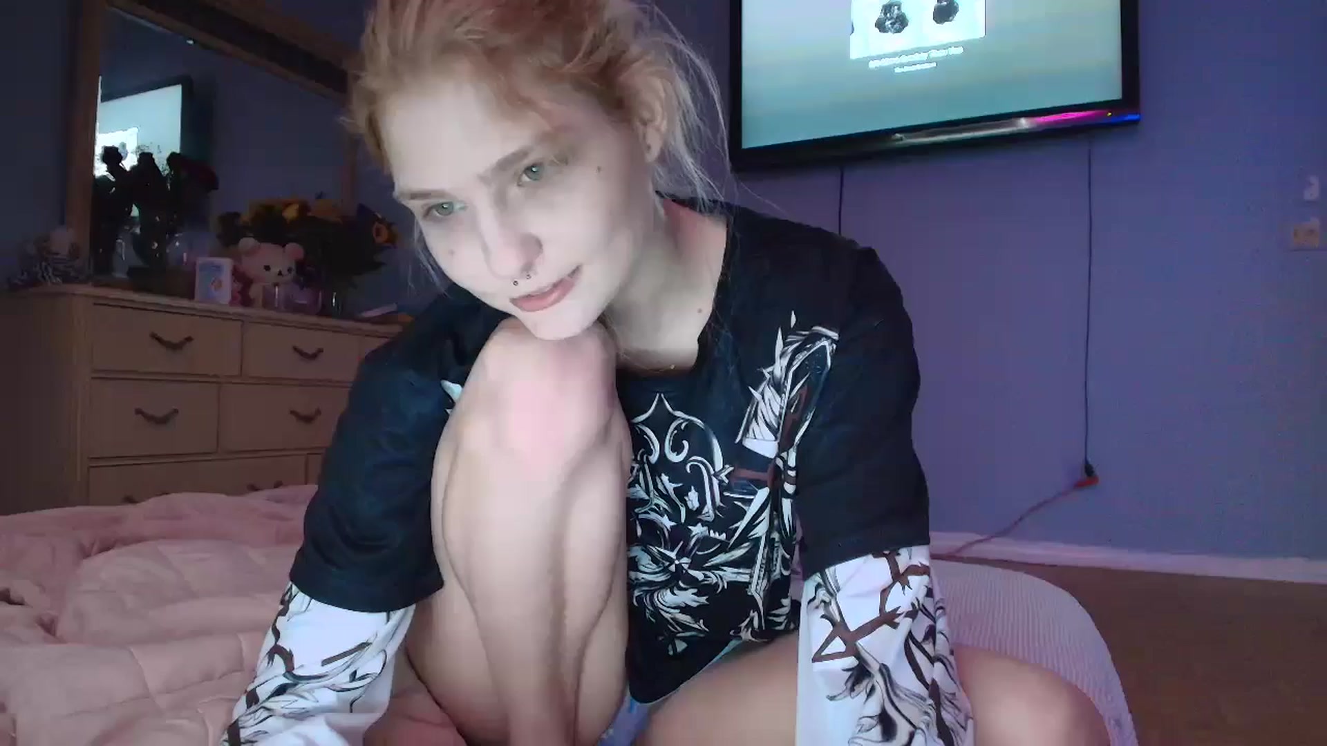 Gallery image thumbnail from DuckChan0's myfreecams stream on, 02/20/2025, 14:50 image 7 of 20