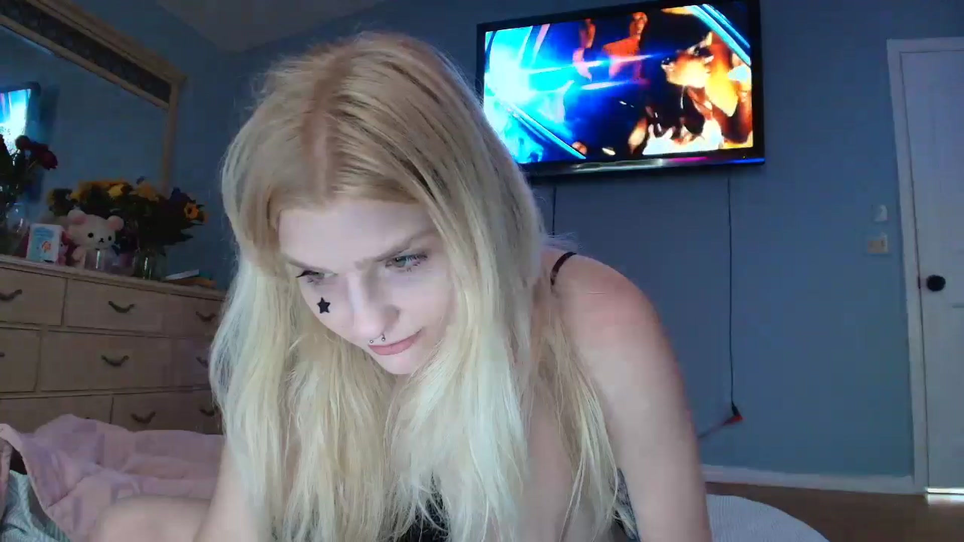 Gallery image thumbnail from DuckChan0's myfreecams stream on, 02/20/2025, 17:21 image 16 of 20