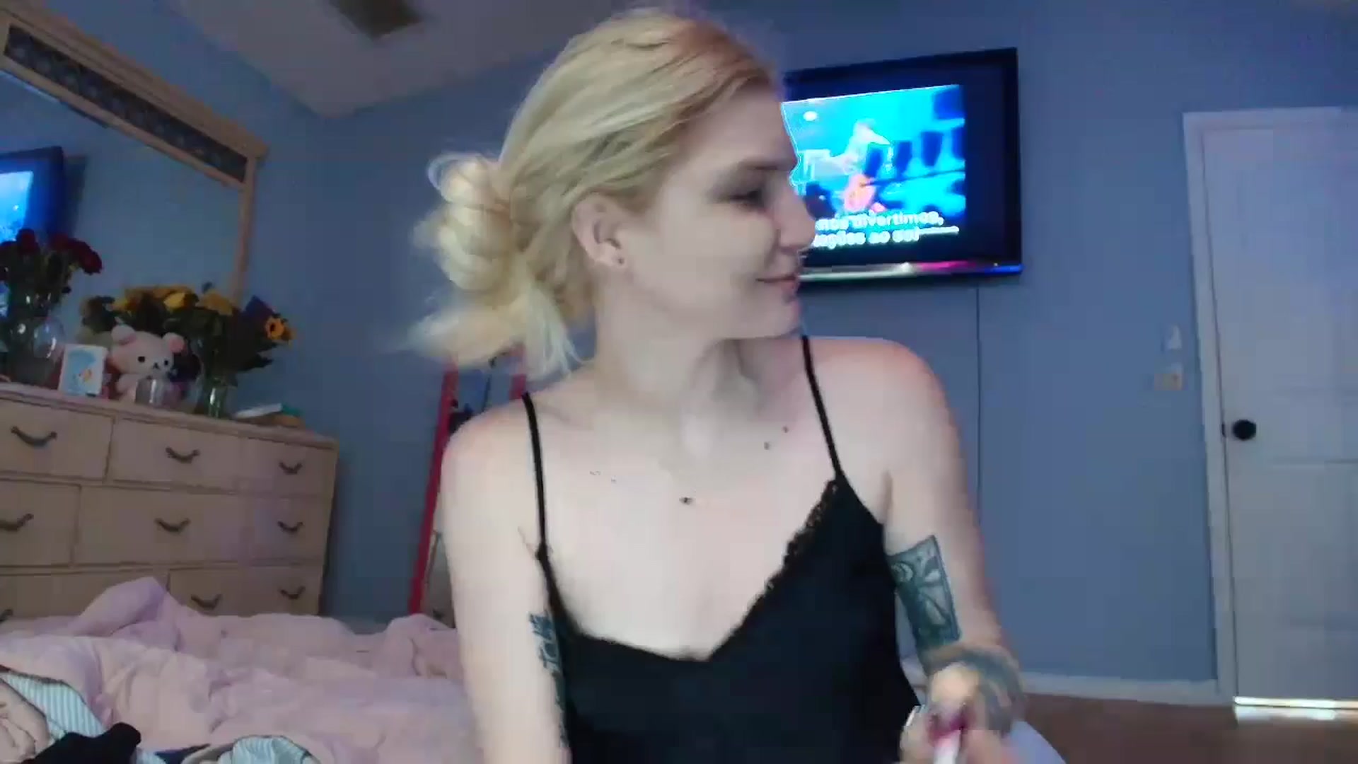 Gallery image thumbnail from DuckChan0's myfreecams stream on, 02/20/2025, 17:21 image 1 of 20