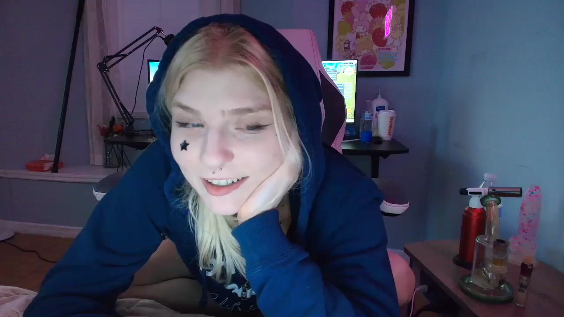 Gallery image thumbnail from DuckChan0's myfreecams stream on, 02/21/2025, 01:11 image 19 of 20