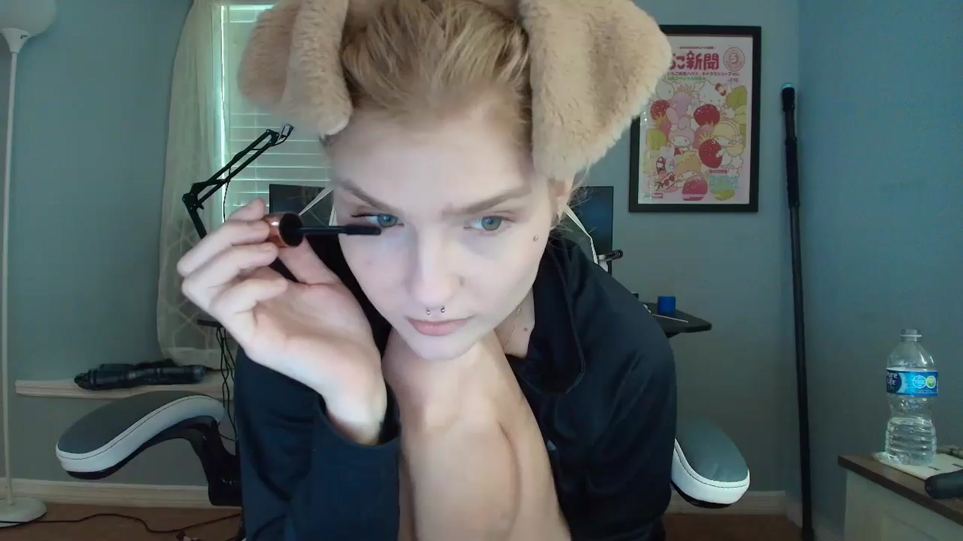 Gallery image thumbnail from DuckChan0's myfreecams stream on, 02/26/2025, 15:54 image 1 of 20