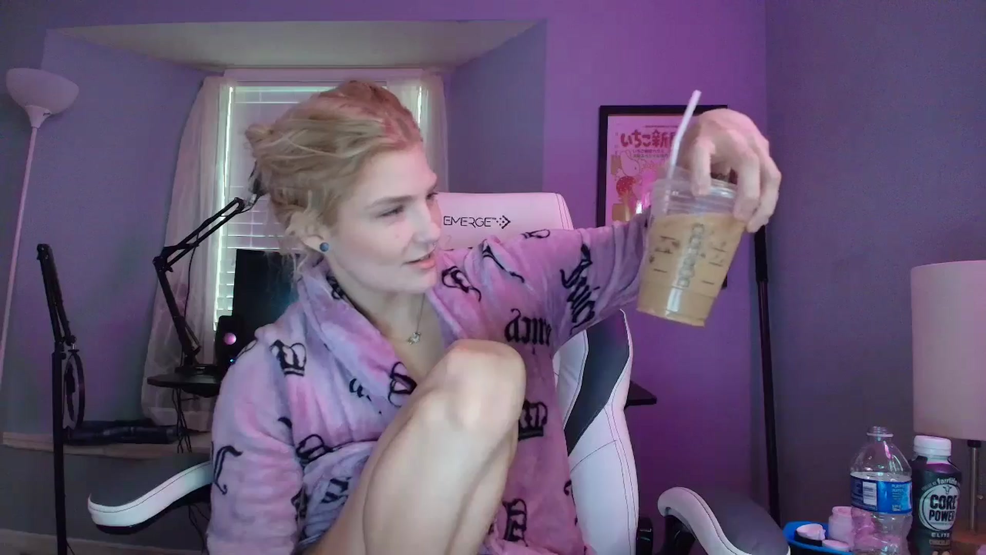 Gallery image thumbnail from DuckChan0's myfreecams stream on, 02/27/2025, 14:06 image 2 of 20