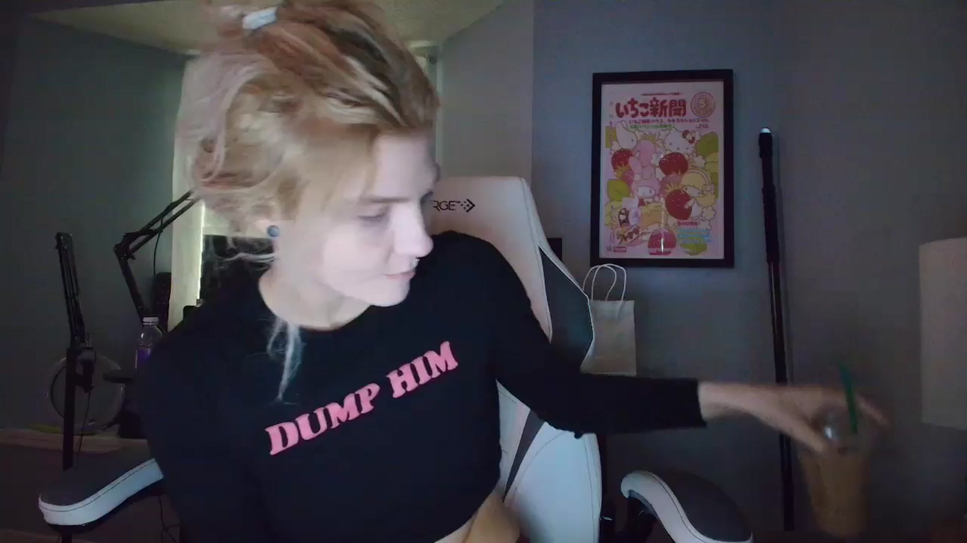 Gallery image thumbnail from DuckChan0's myfreecams stream on, 02/28/2025, 13:46 image 1 of 20
