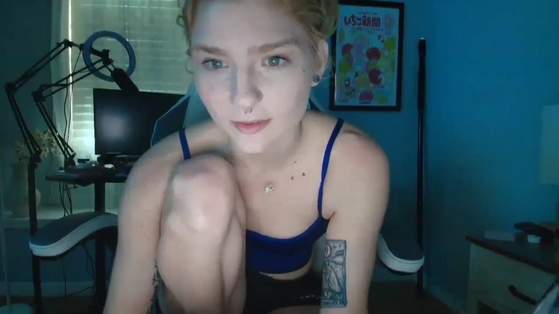 Gallery image thumbnail from DuckChan0's myfreecams stream on, 03/04/2025, 14:21 image 3 of 20