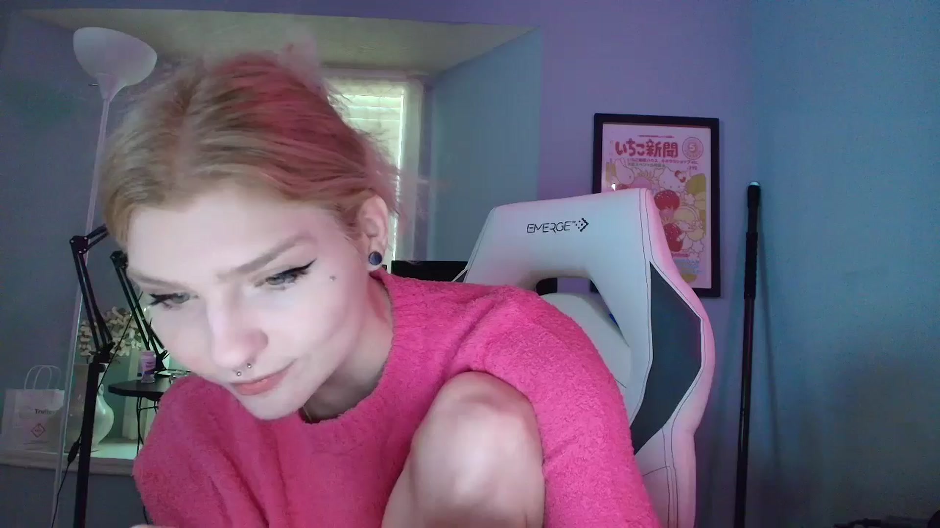 Gallery image thumbnail from DuckChan0's myfreecams stream on, 03/07/2025, 13:53 image 1 of 20
