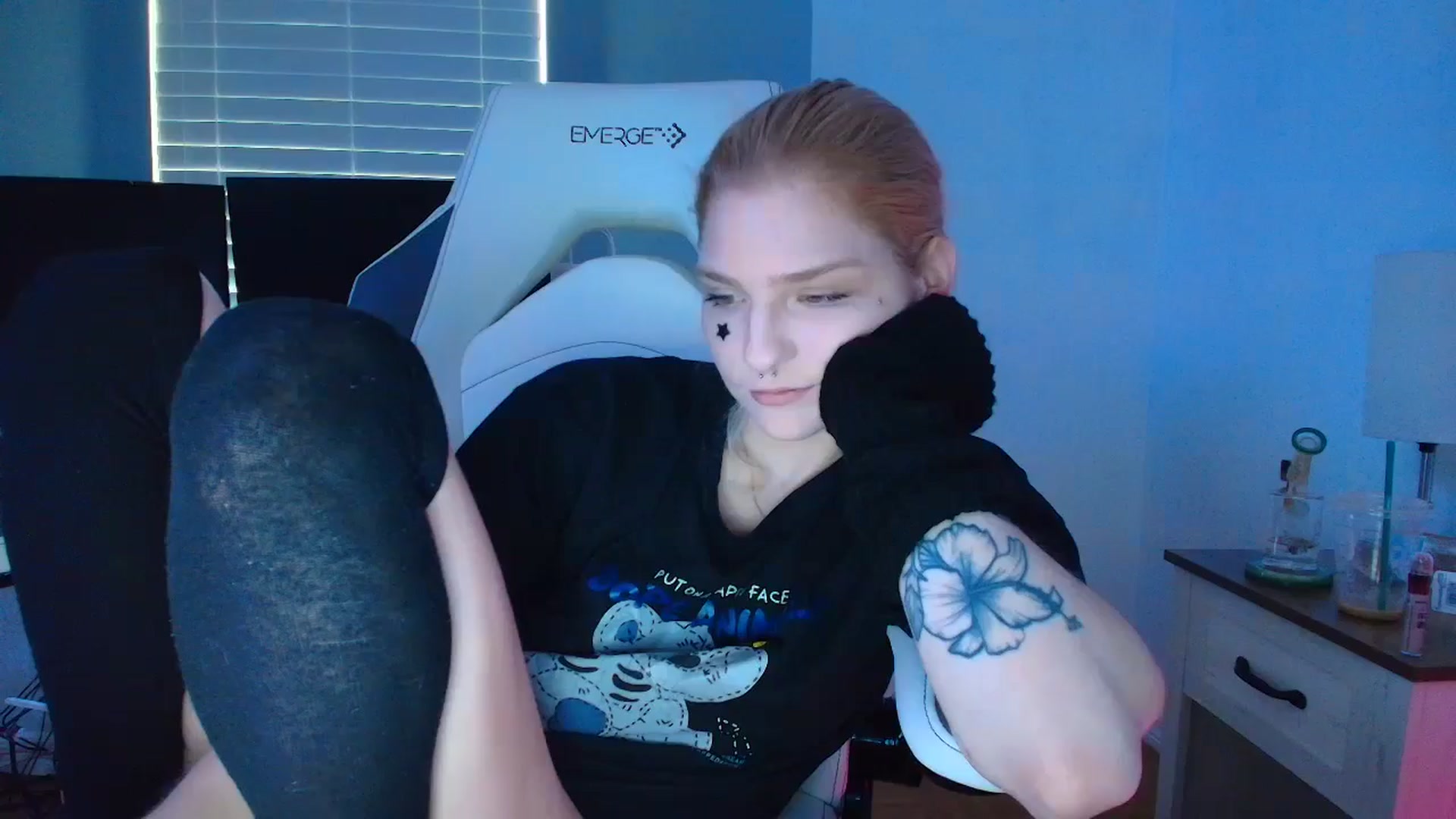 Gallery image thumbnail from DuckChan0's myfreecams stream on, 03/13/2025, 16:46 image 1 of 20