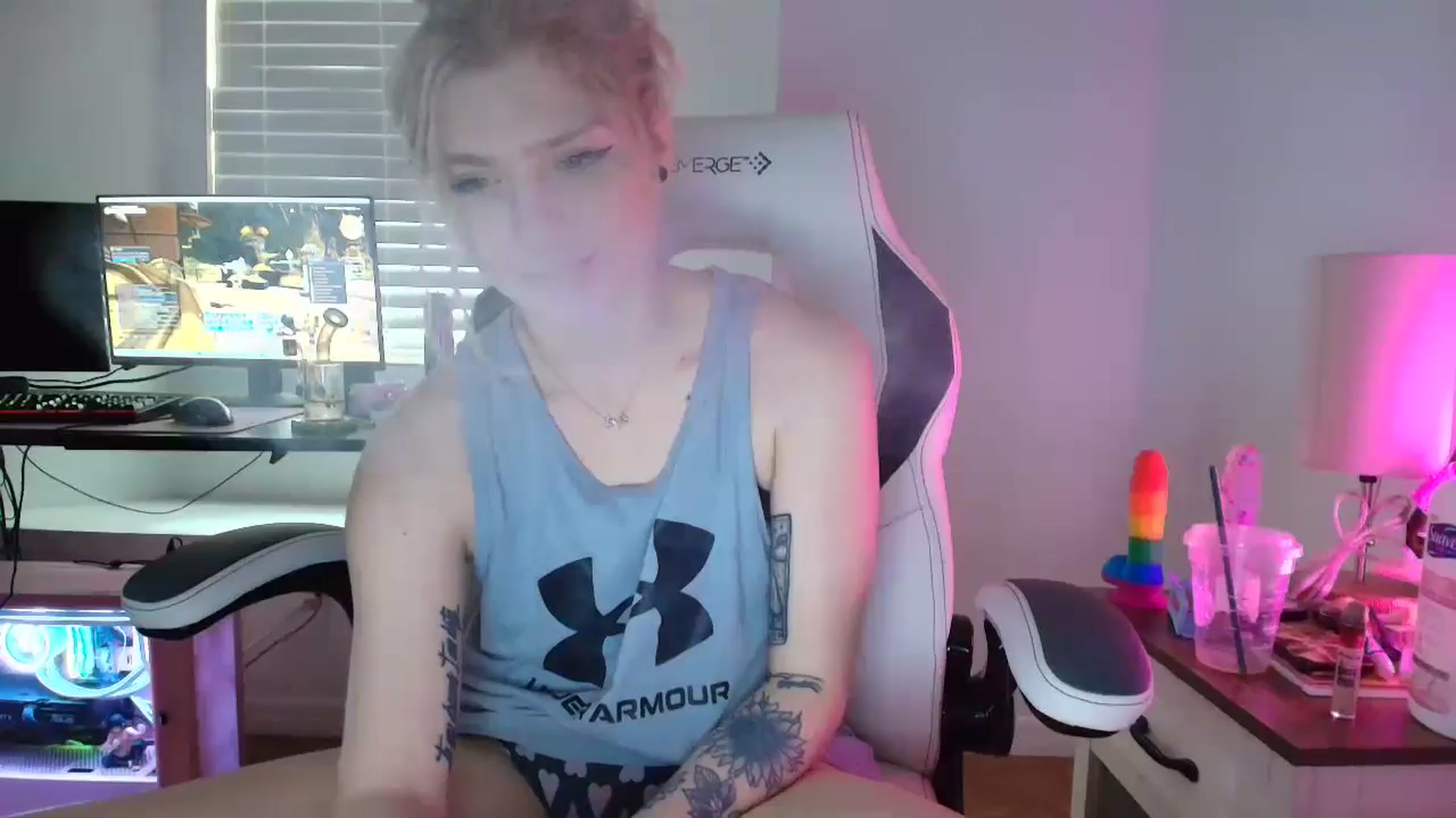 Gallery image thumbnail from DuckChan0's myfreecams stream on, 03/17/2025, 15:59 image 1 of 20