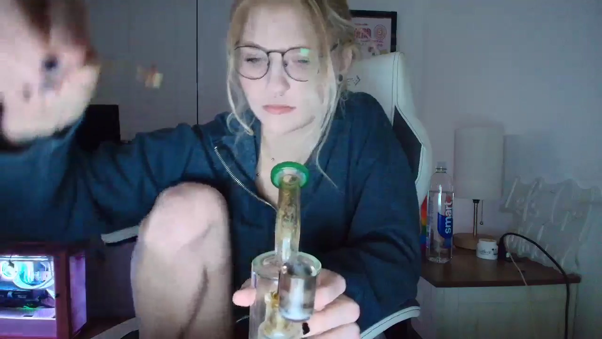 Gallery image thumbnail from DuckChan0's myfreecams stream on, 03/25/2025, 24:29 image 6 of 20
