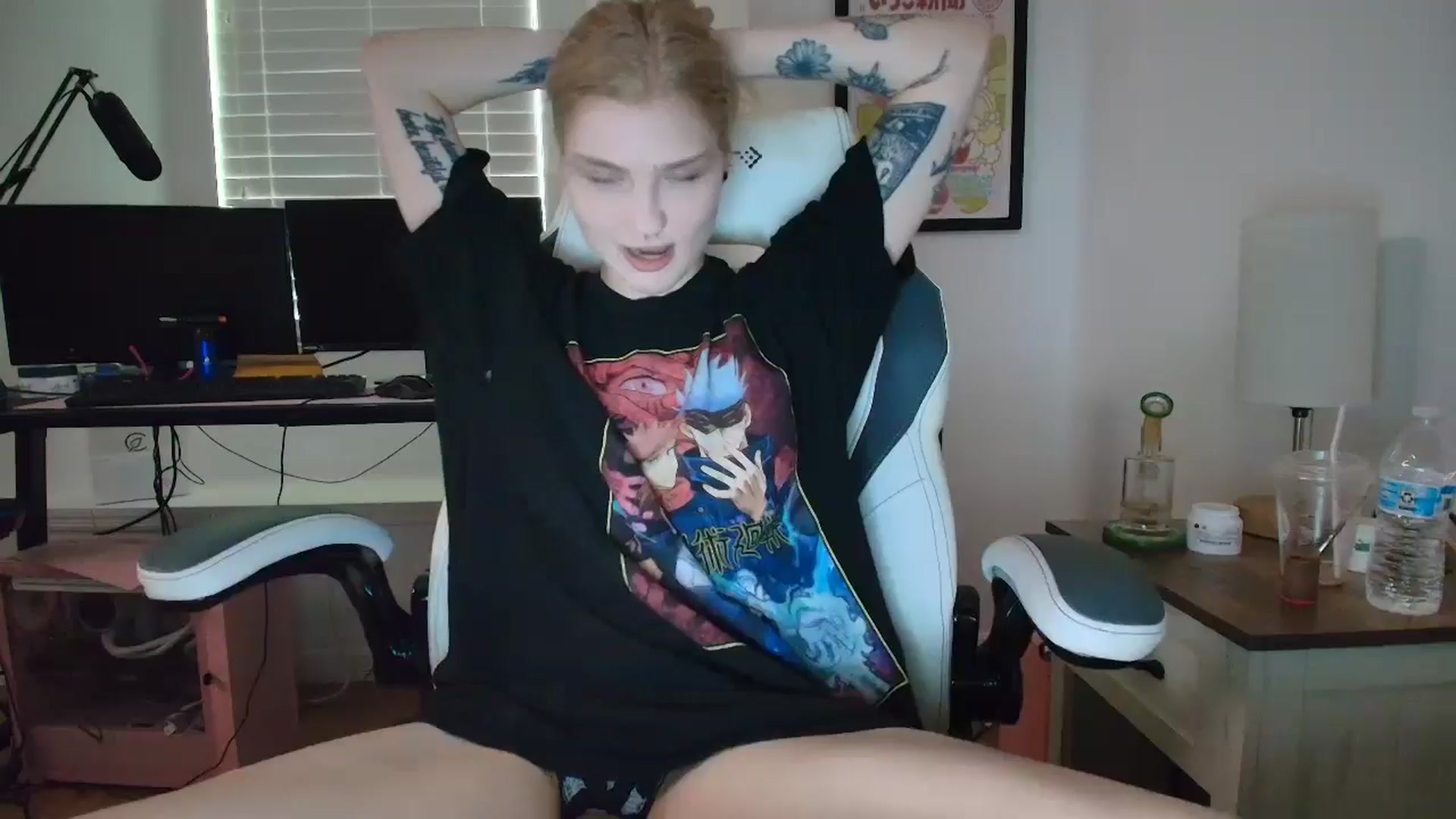 Gallery image thumbnail from DuckChan0's myfreecams stream on, 04/02/2025, 15:26 image 1 of 20