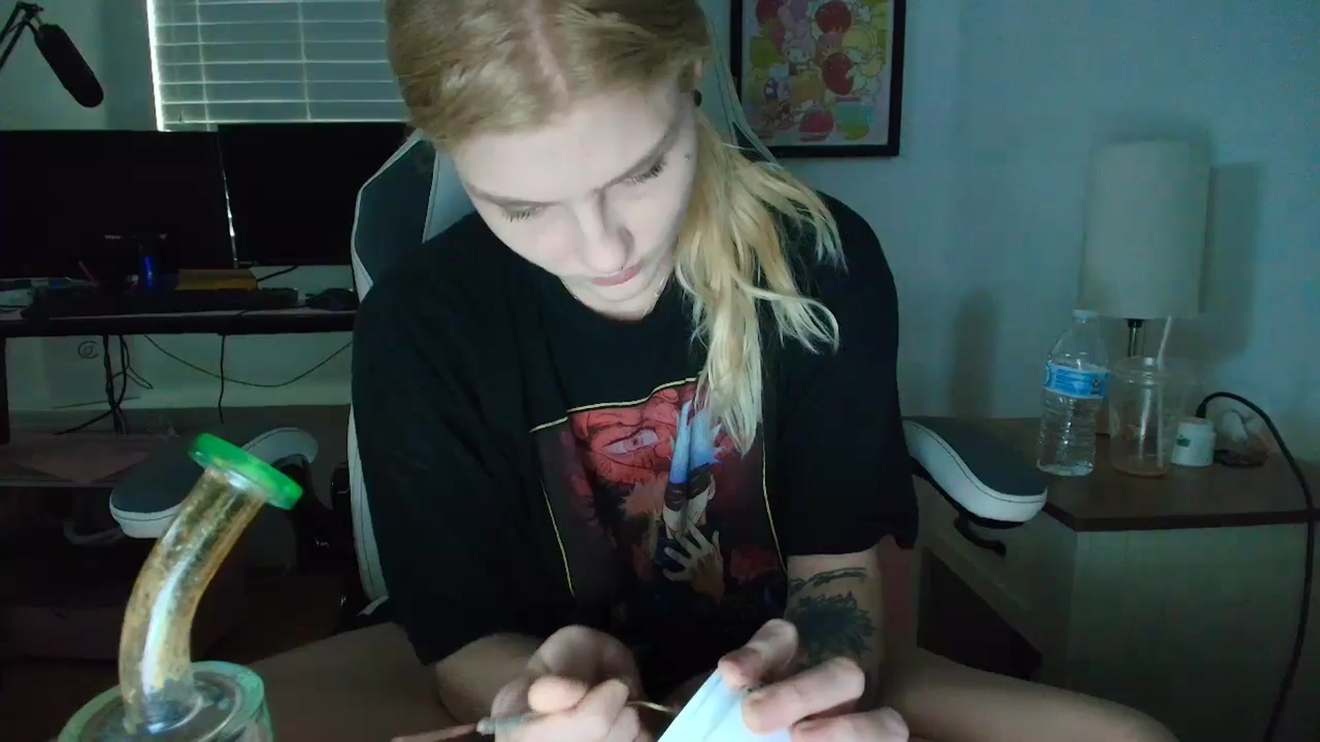 Gallery image thumbnail from DuckChan0's myfreecams stream on, 04/02/2025, 15:57 image 2 of 20
