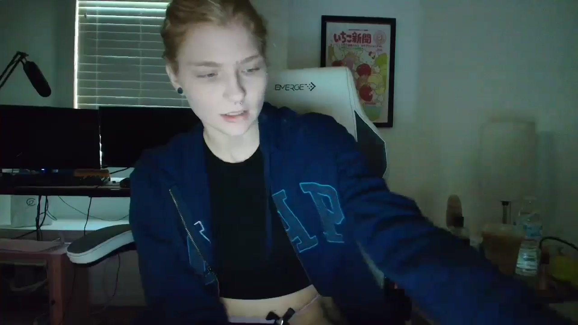 Gallery image thumbnail from DuckChan0's myfreecams stream on, 04/03/2025, 12:13 image 5 of 20