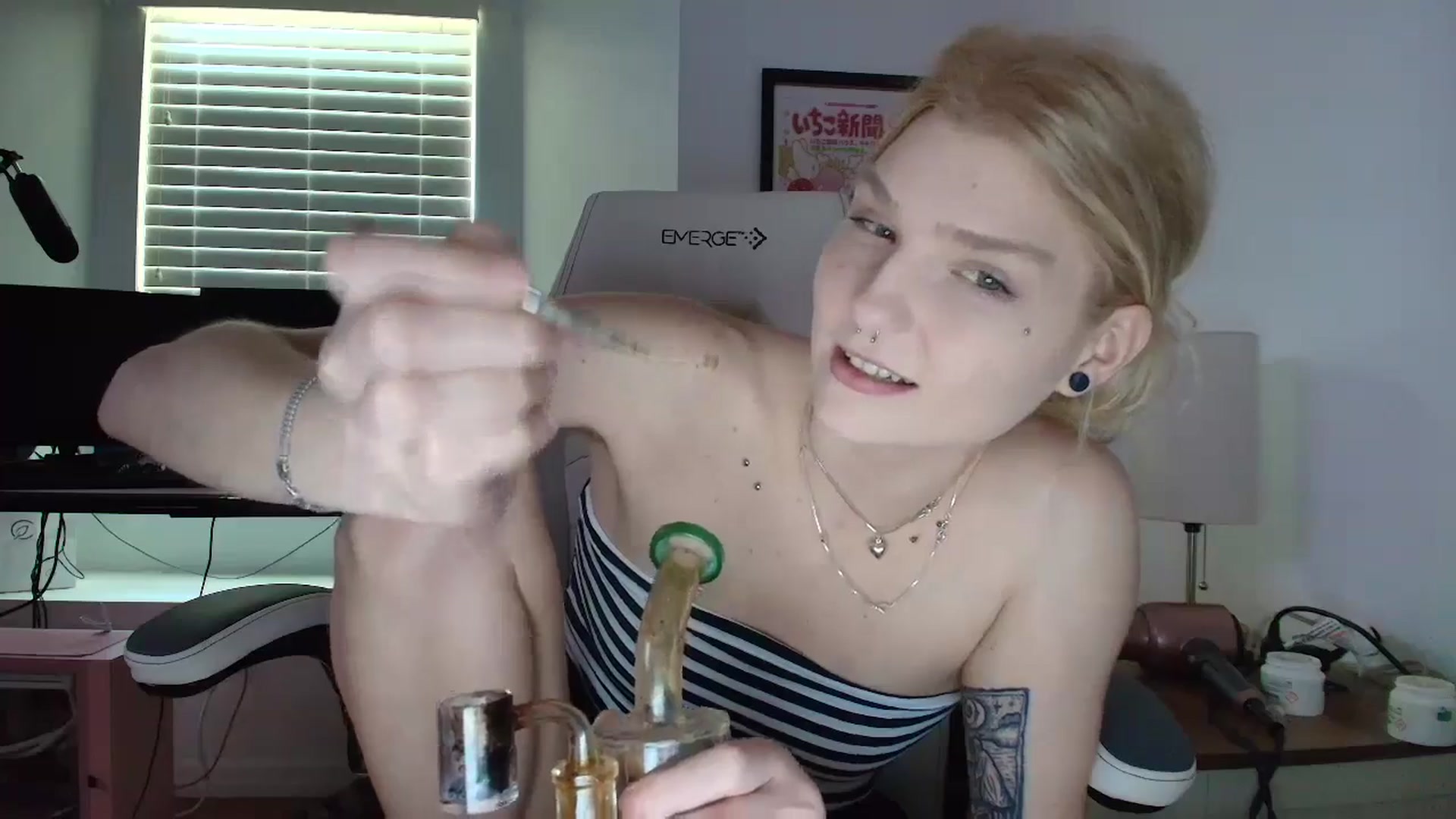 Gallery image thumbnail from DuckChan0's myfreecams stream on, 04/04/2025, 14:34 image 14 of 20
