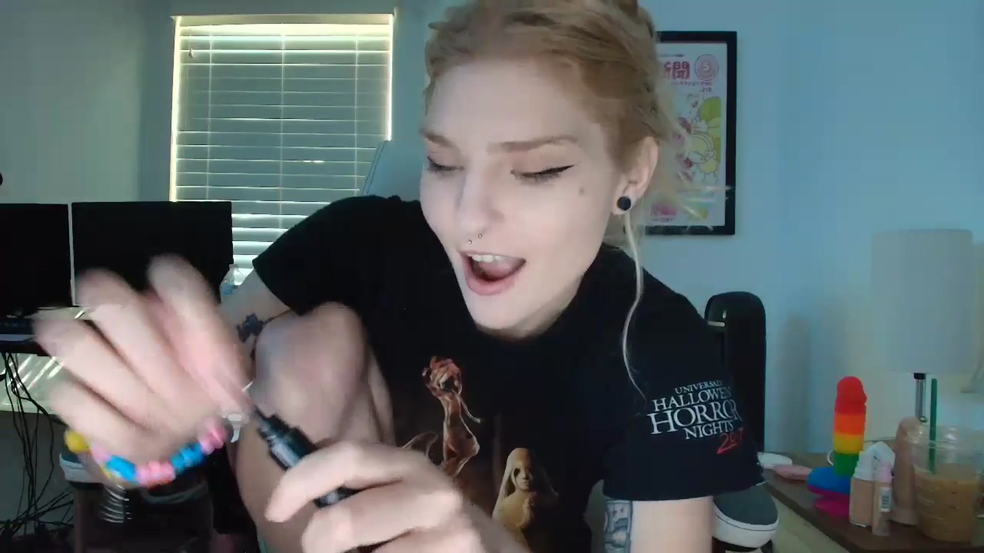 Gallery image thumbnail from DuckChan0's myfreecams stream on, 04/28/2025, 14:44 image 2 of 20