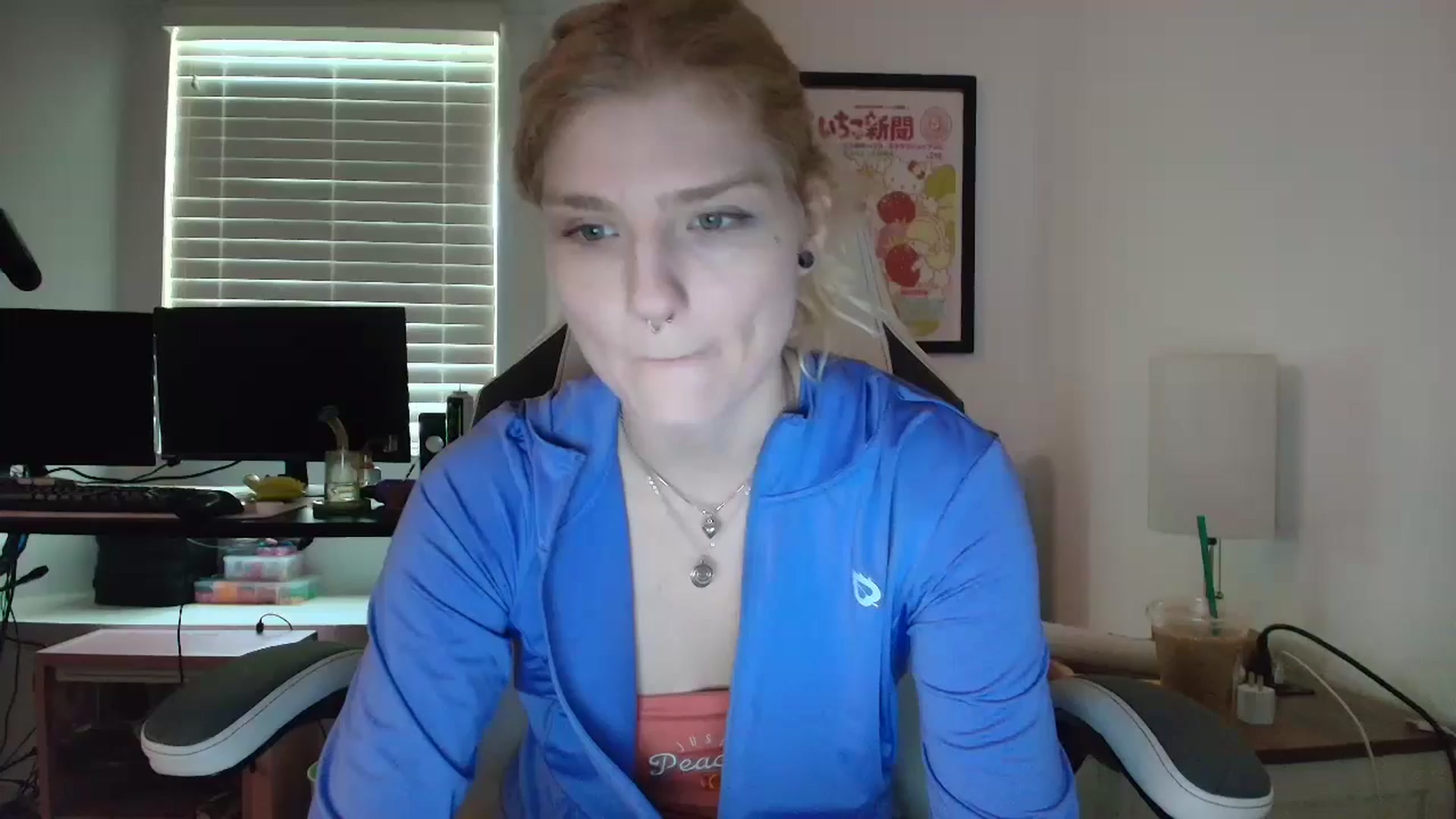 Gallery image thumbnail from DuckChan0's myfreecams stream on, 04/30/2025, 13:58 image 1 of 20