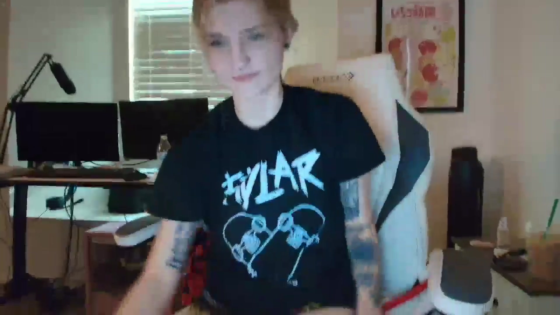 Gallery image thumbnail from DuckChan0's myfreecams stream on, 05/02/2025, 12:59 image 7 of 20