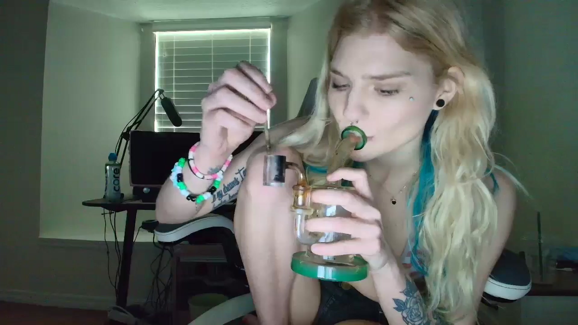Gallery image thumbnail from DuckChan0's myfreecams stream on, 05/11/2025, 16:29 image 20 of 20