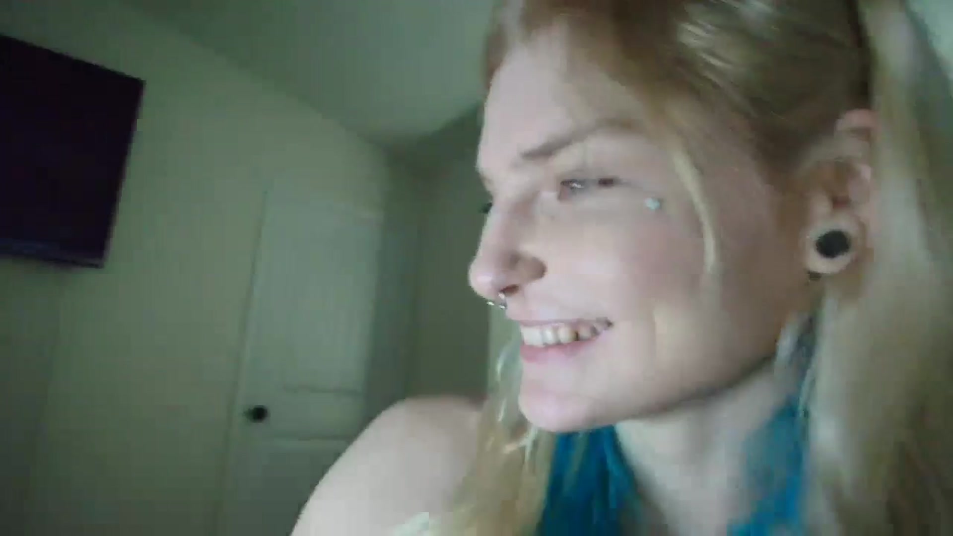 Gallery image thumbnail from DuckChan0's myfreecams stream on, 05/11/2025, 17:29 image 4 of 20