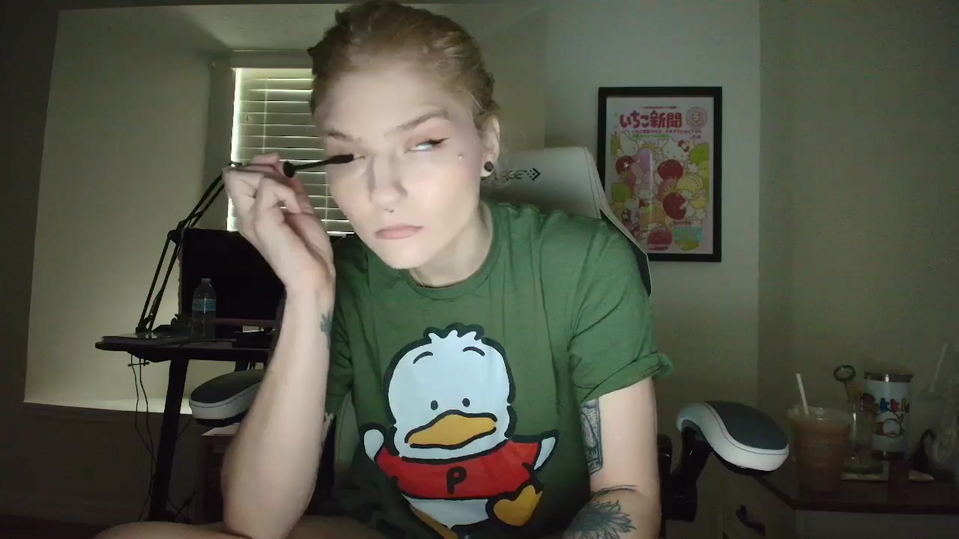 Gallery image thumbnail from DuckChan0's myfreecams stream on, 05/13/2025, 13:56 image 2 of 20