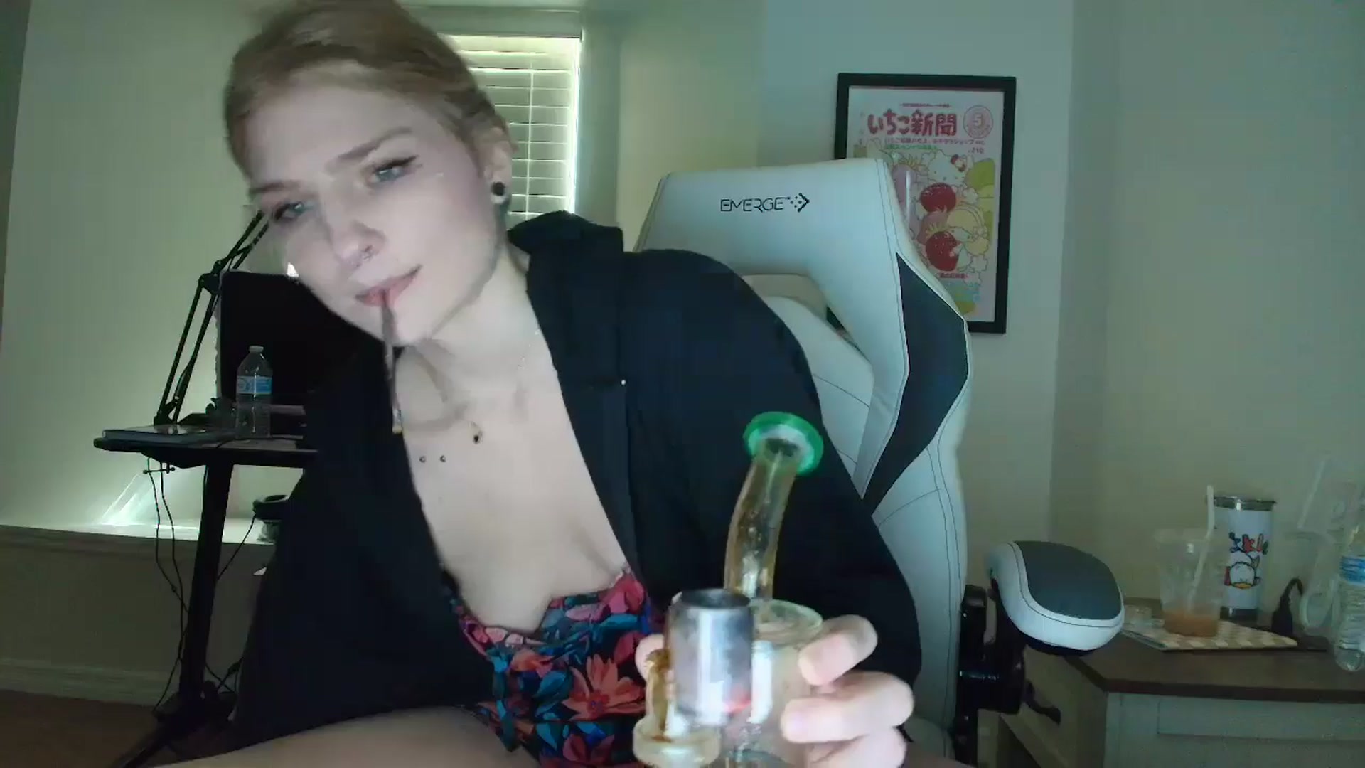 Gallery image thumbnail from DuckChan0's myfreecams stream on, 05/13/2025, 14:14 image 3 of 20