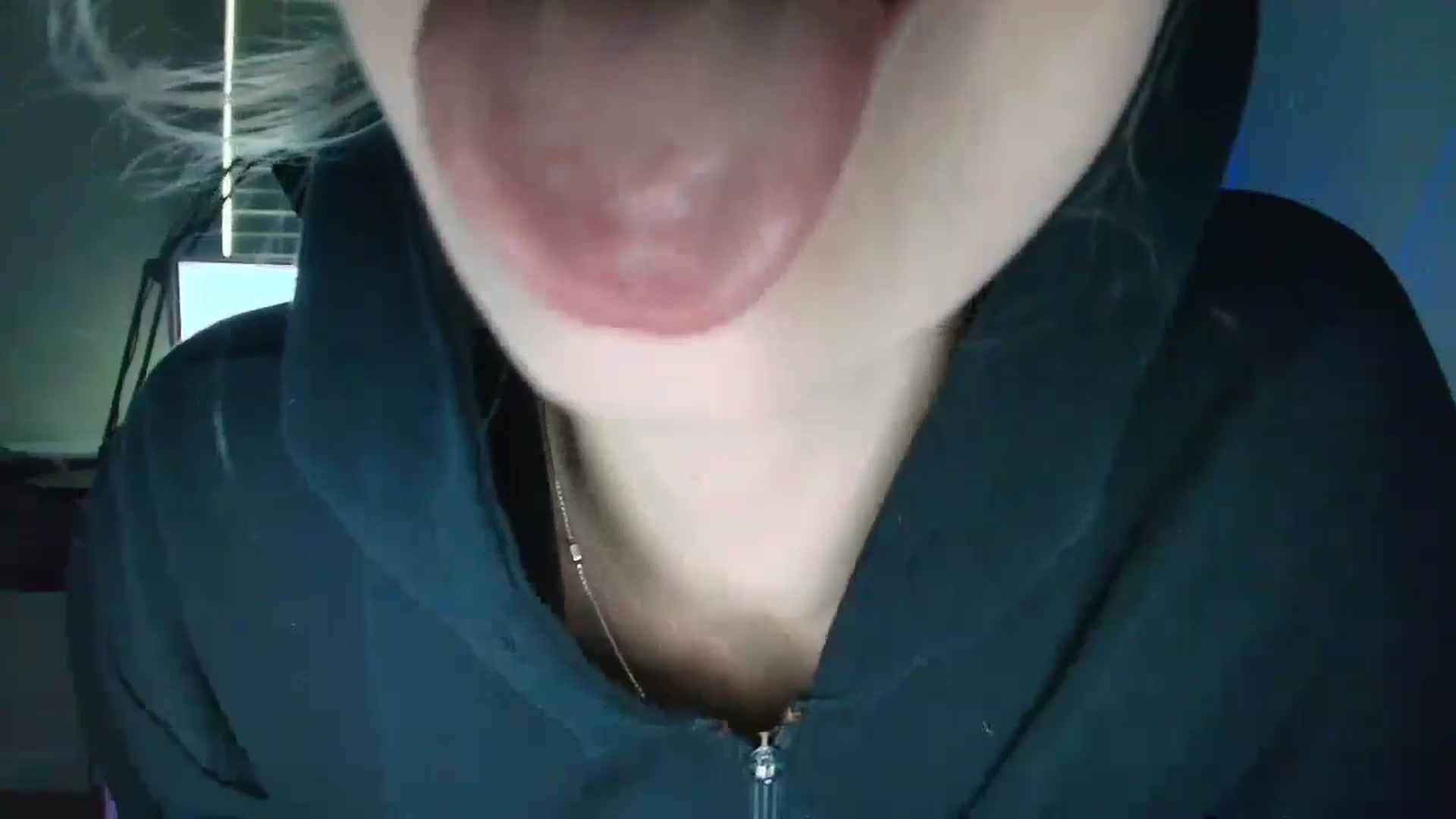 Gallery image thumbnail from DuckChan0's myfreecams stream on, 06/02/2025, 13:36 image 15 of 20
