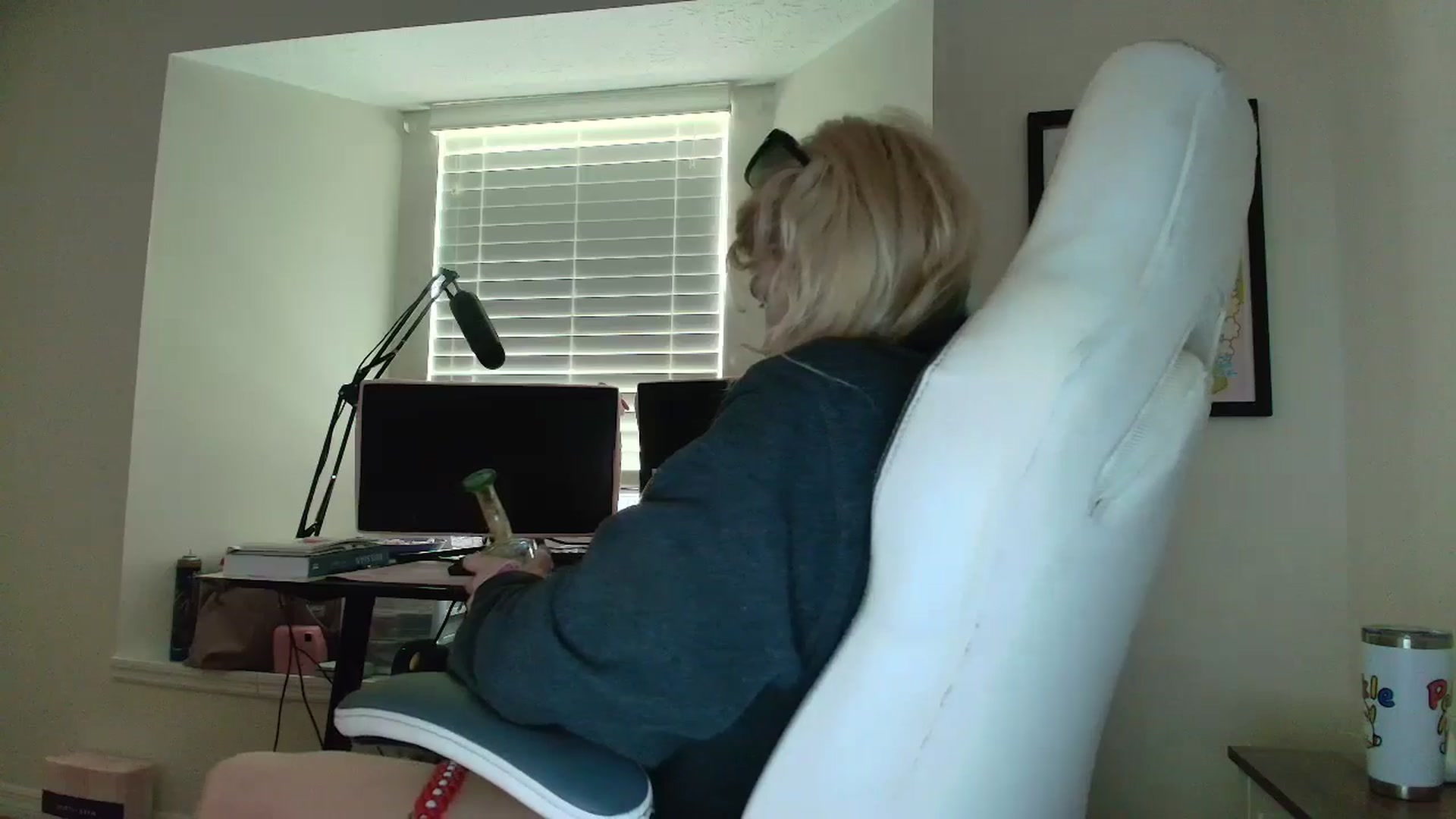 Gallery image thumbnail from DuckChan0's myfreecams stream on, 06/06/2025, 16:26 image 3 of 20