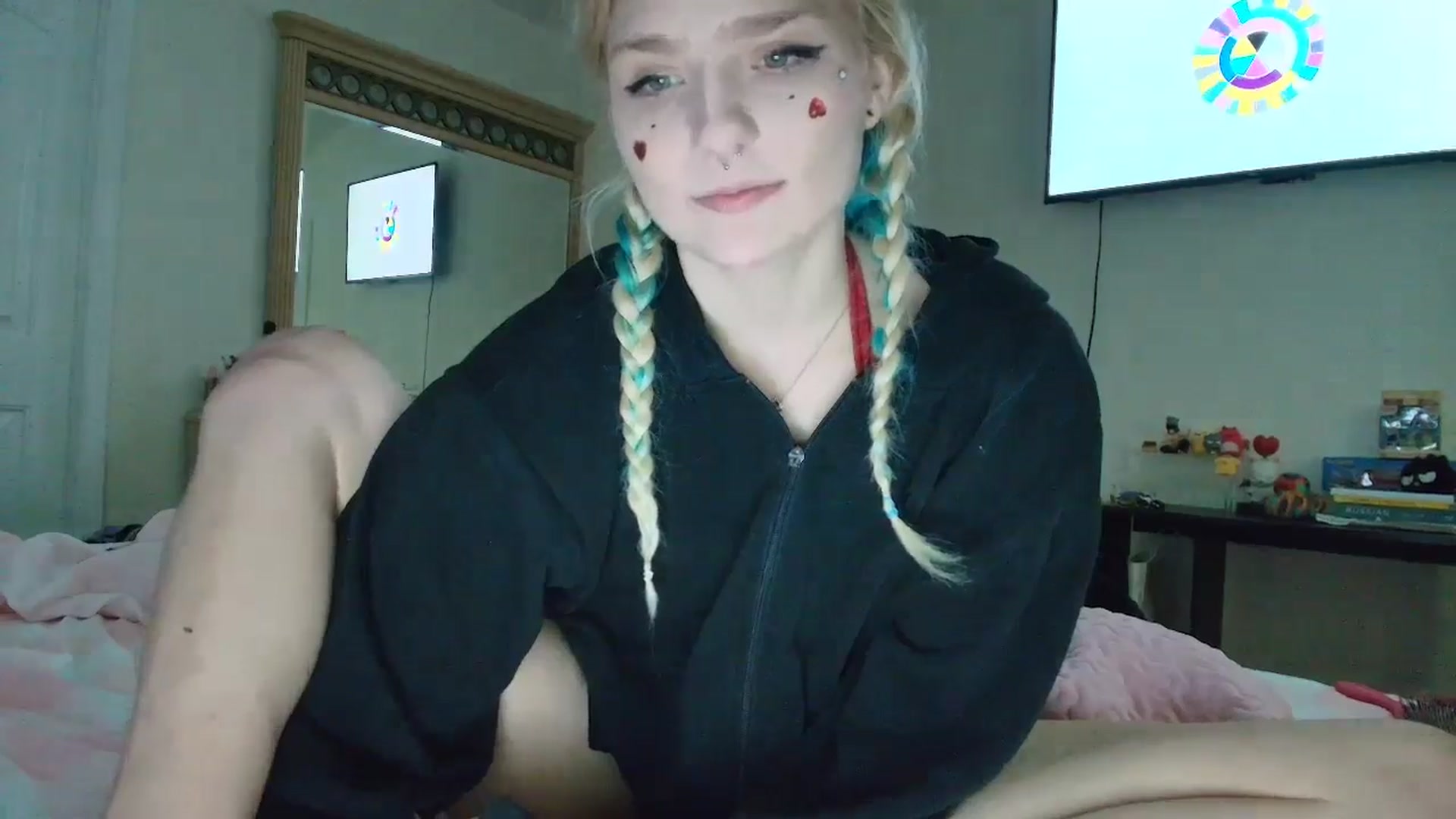 Gallery image thumbnail from DuckChan0's myfreecams stream on, 06/10/2025, 16:23 image 17 of 20