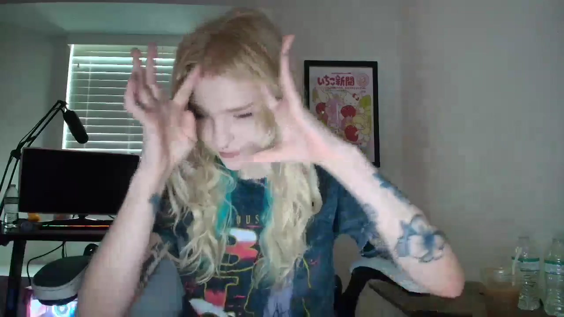 Gallery image thumbnail from DuckChan0's myfreecams stream on, 06/11/2025, 13:54 image 5 of 20