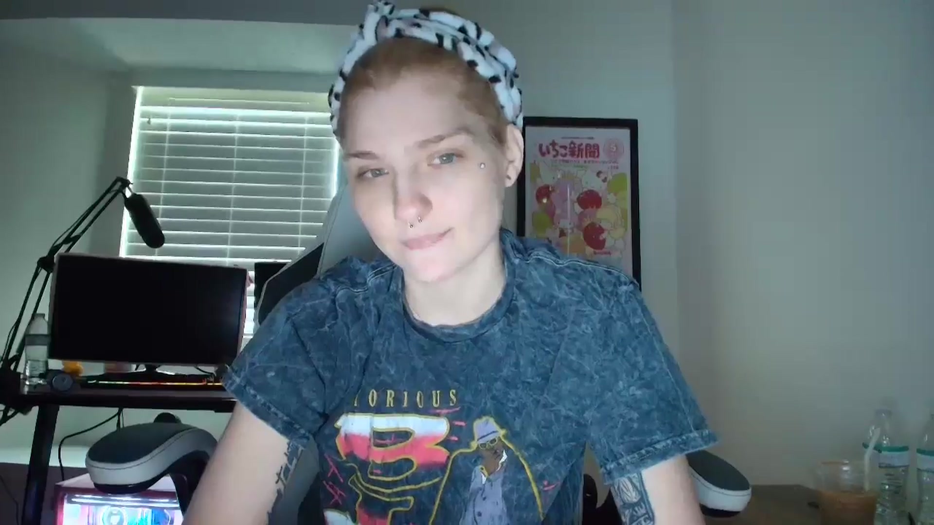Gallery image thumbnail from DuckChan0's myfreecams stream on, 06/11/2025, 13:54 image 2 of 20