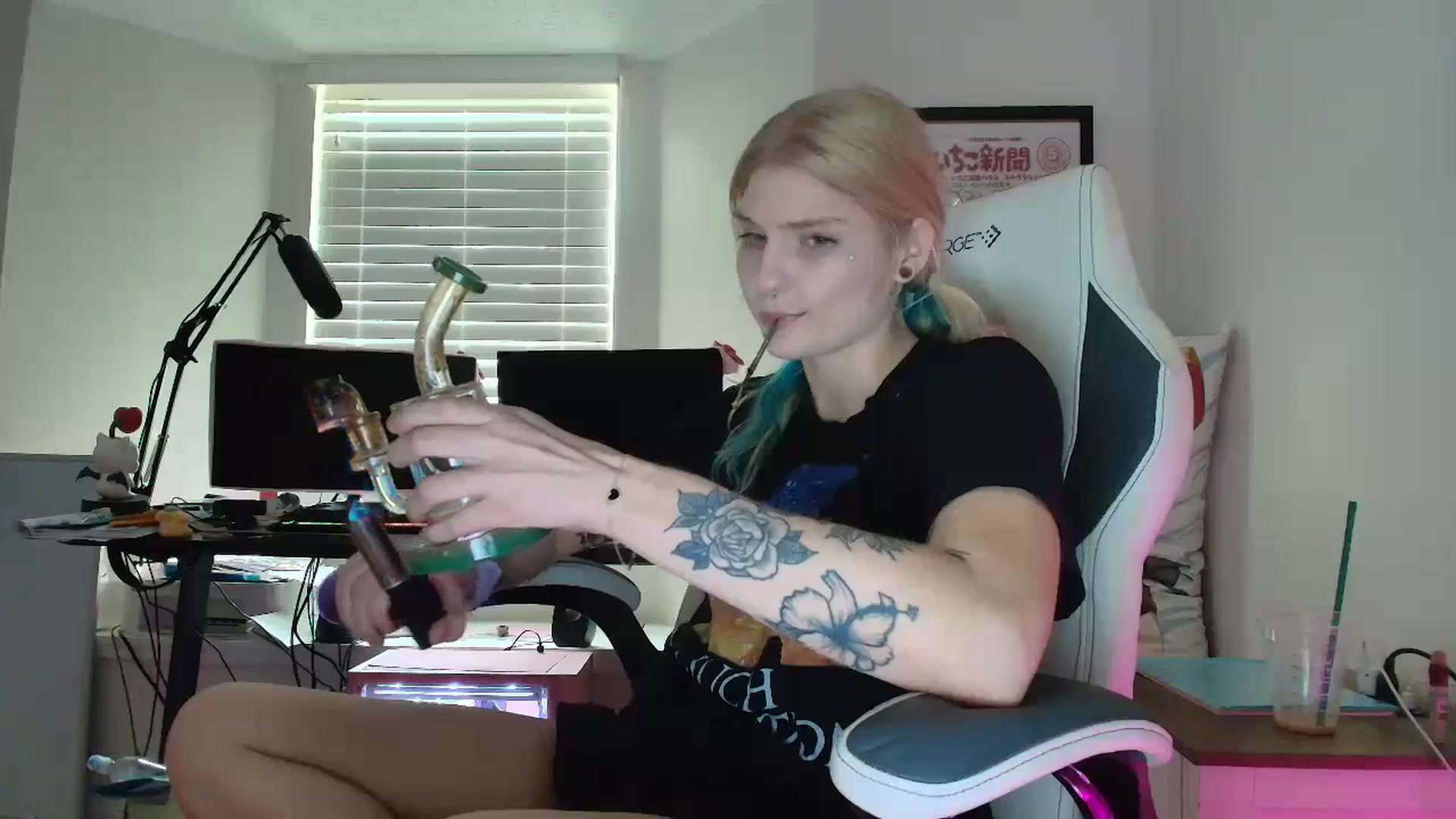 Gallery image thumbnail from DuckChan0's myfreecams stream on, 07/02/2025, 14:34 image 7 of 20
