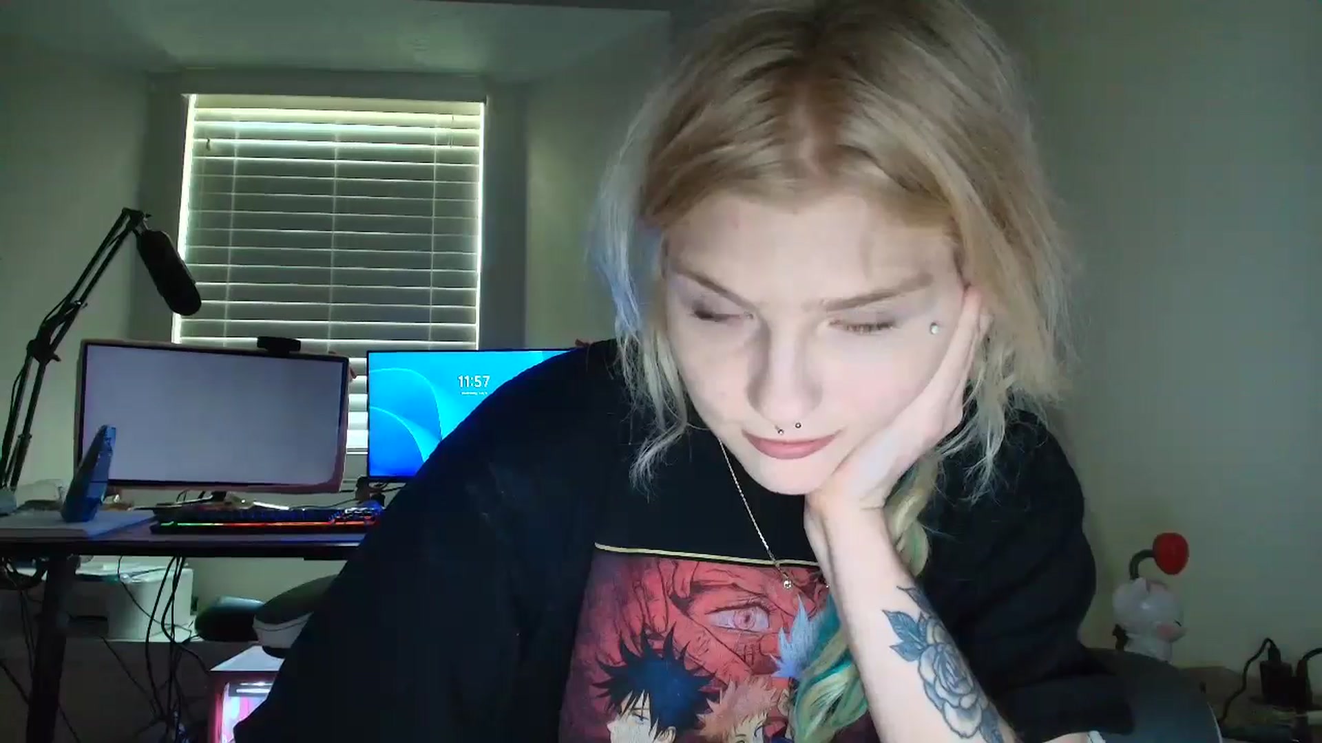 Gallery image thumbnail from DuckChan0's myfreecams stream on, 07/09/2025, 16:11 image 2 of 20
