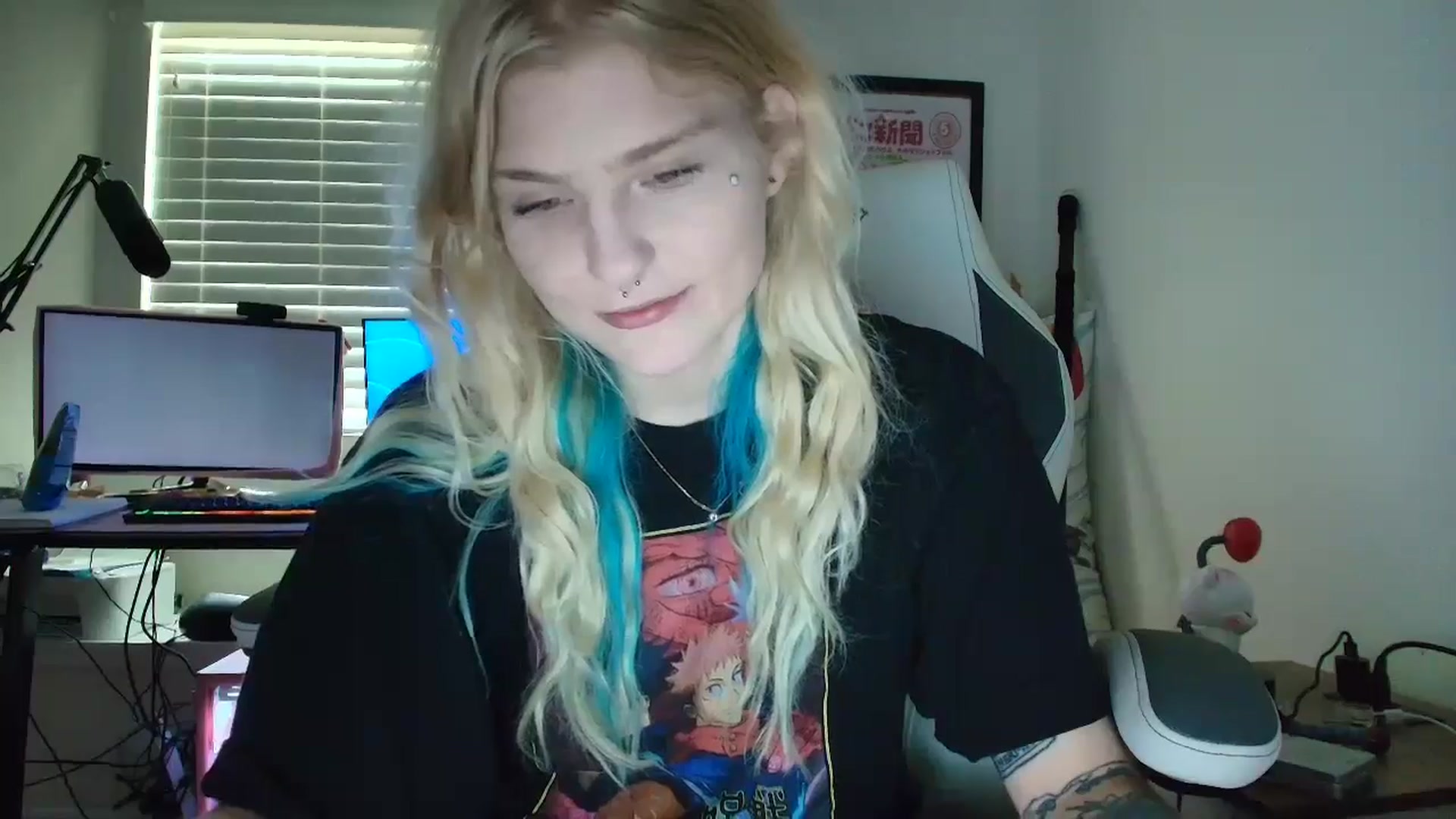 Gallery image thumbnail from DuckChan0's myfreecams stream on, 07/09/2025, 16:11 image 11 of 20