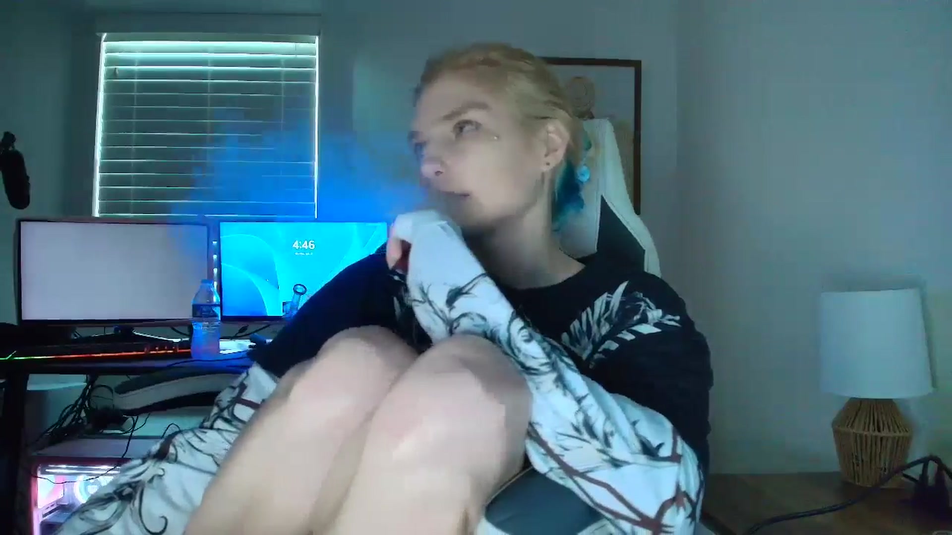Gallery image thumbnail from DuckChan0's myfreecams stream on, 07/21/2025, 21:44 image 5 of 20