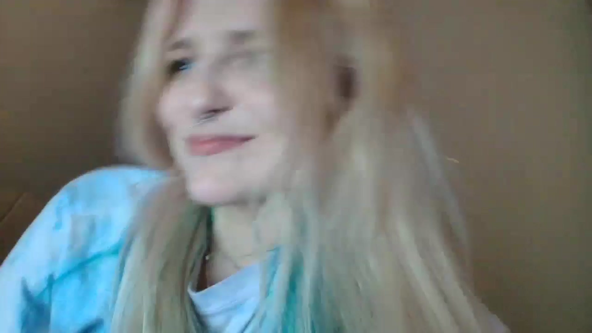 Gallery image thumbnail from DuckChan0's myfreecams stream on, 08/14/2025, 02:47 image 18 of 20