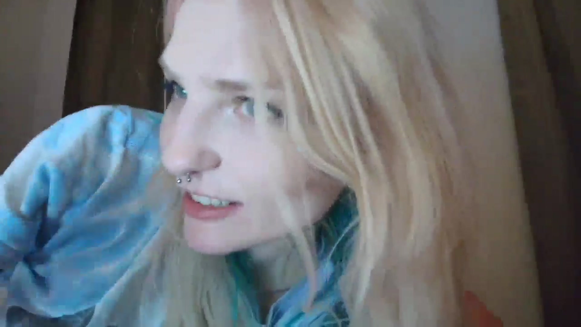 Gallery image thumbnail from DuckChan0's myfreecams stream on, 08/14/2025, 02:47 image 9 of 20