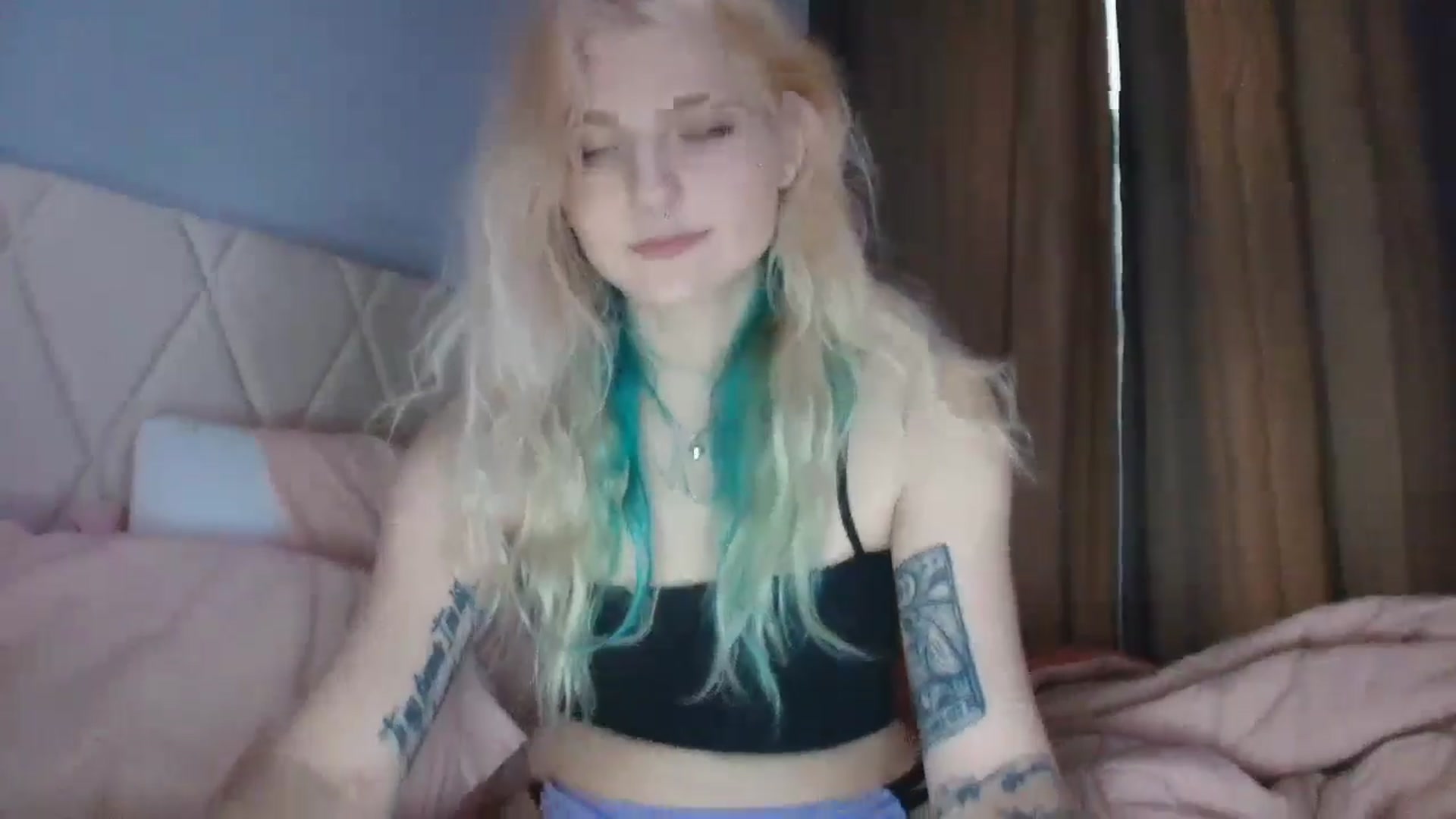 Gallery image thumbnail from DuckChan0's myfreecams stream on, 08/20/2025, 16:51 image 20 of 20