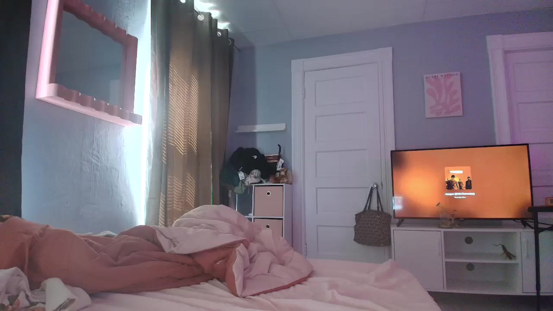 Gallery image thumbnail from DuckChan0's myfreecams stream on, 09/03/2025, 15:33 image 11 of 20