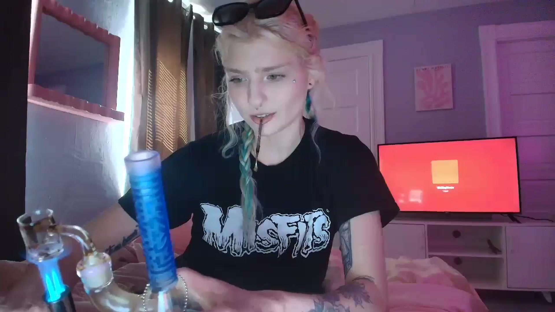 Gallery image thumbnail from DuckChan0's myfreecams stream on, 09/04/2025, 15:35 image 6 of 20