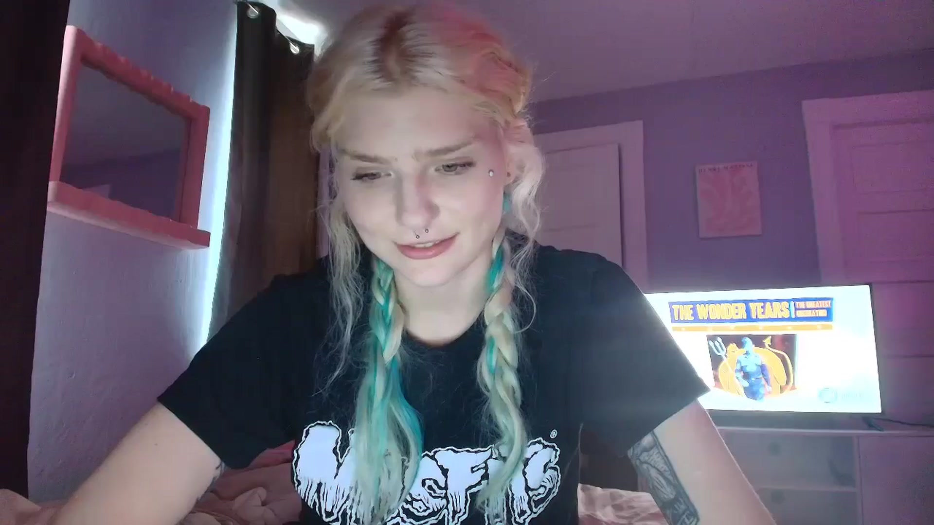 Gallery image thumbnail from DuckChan0's myfreecams stream on, 09/04/2025, 16:55 image 2 of 20