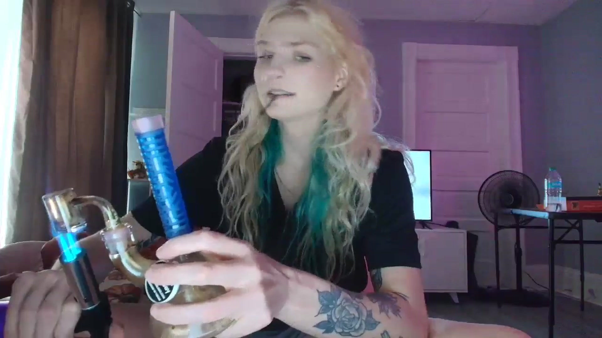 Gallery image thumbnail from DuckChan0's myfreecams stream on, 09/06/2025, 15:32 image 17 of 20
