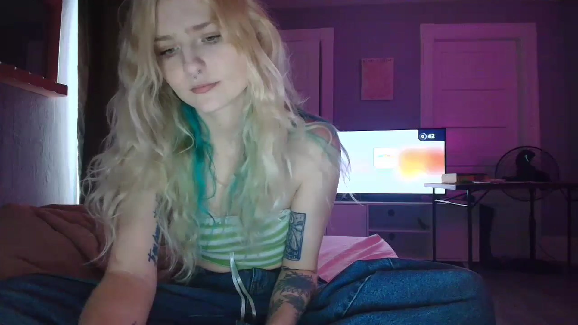 Gallery image thumbnail from DuckChan0's myfreecams stream on, 09/07/2025, 15:00 image 8 of 20