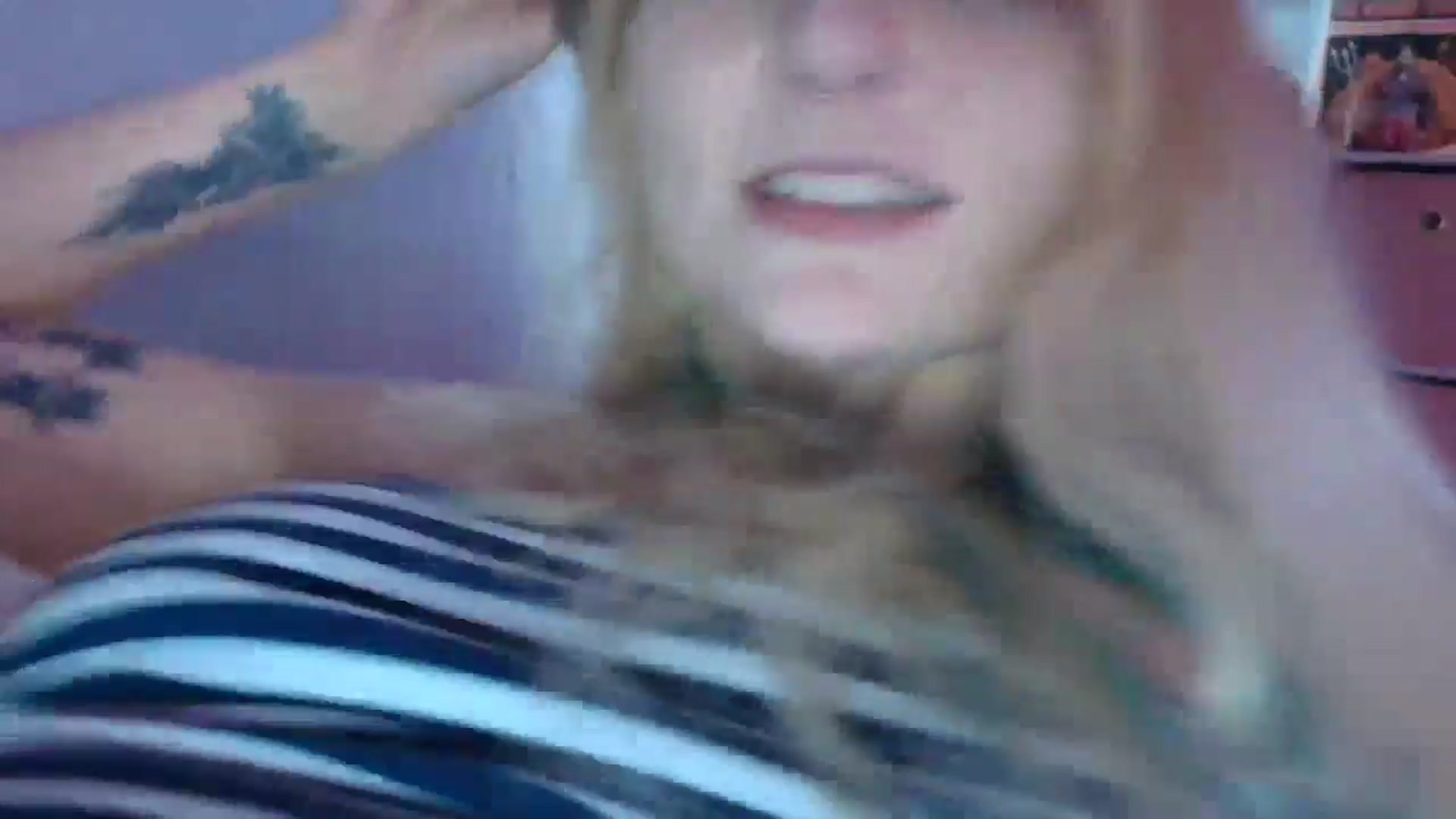 Gallery image thumbnail from DuckChan0's myfreecams stream on, 09/09/2025, 18:24 image 19 of 20