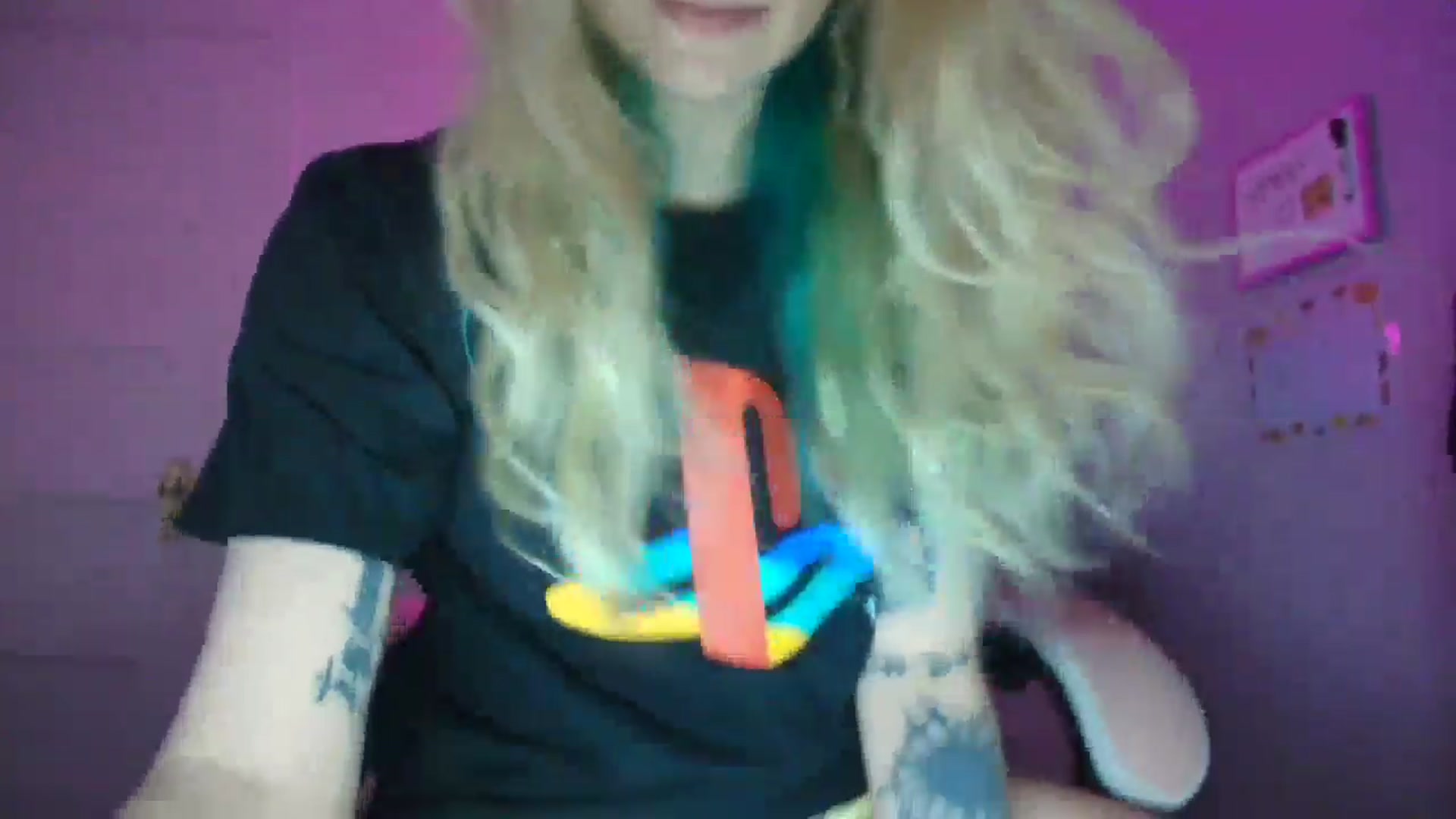 Gallery image thumbnail from DuckChan0's myfreecams stream on, 09/10/2025, 15:55 image 17 of 20