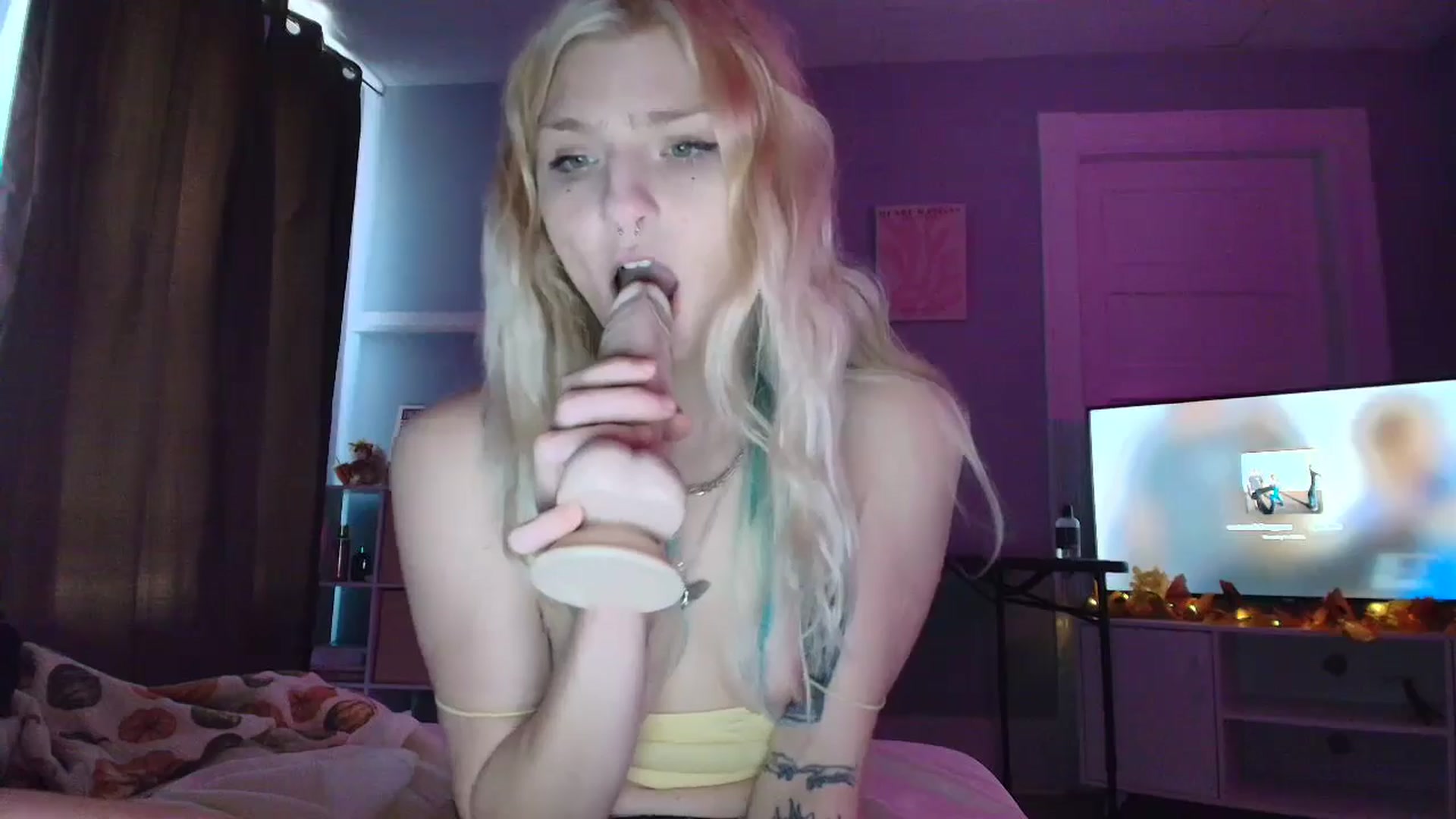 Gallery image thumbnail from DuckChan0's myfreecams stream on, 09/10/2025, 17:34 image 5 of 20