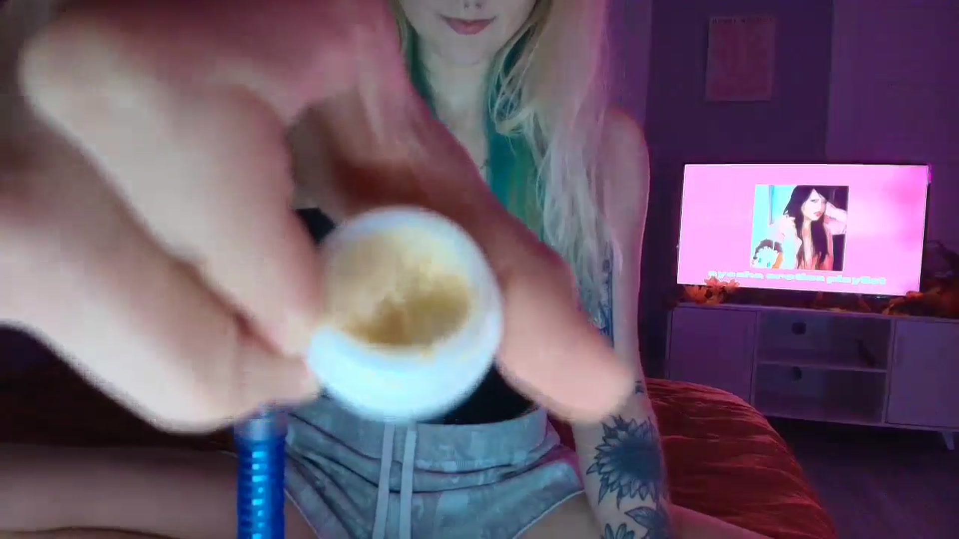 Gallery image thumbnail from DuckChan0's myfreecams stream on, 09/14/2025, 19:54 image 2 of 20