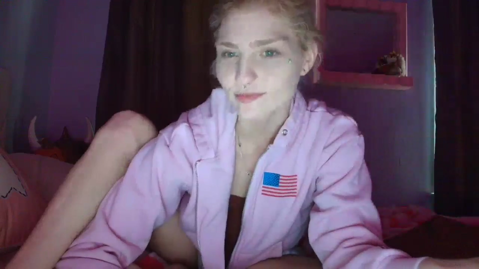 Gallery image thumbnail from DuckChan0's myfreecams stream on, 09/24/2025, 15:42 image 5 of 20
