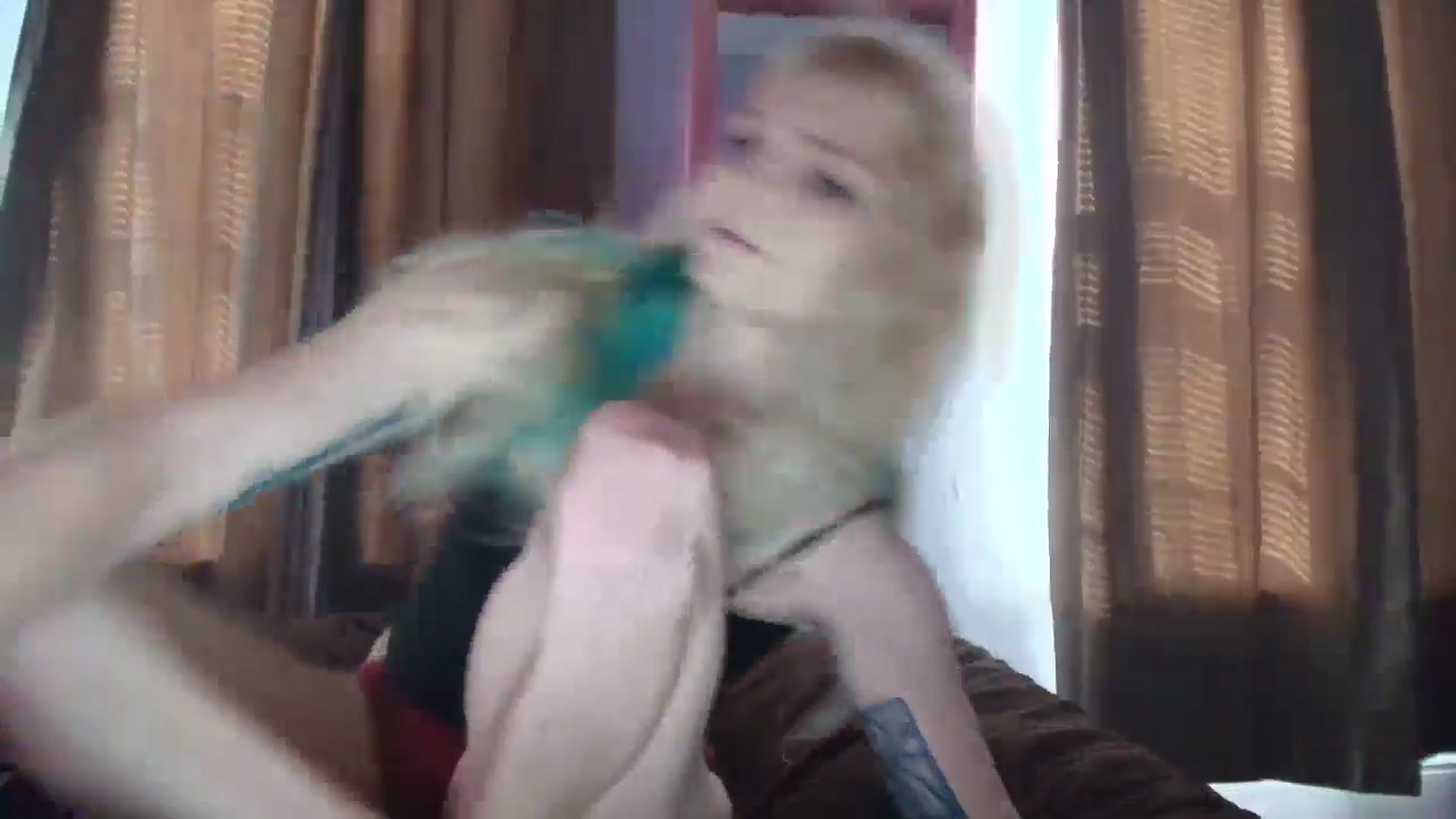 Gallery image thumbnail from DuckChan0's myfreecams stream on, 09/26/2025, 15:43 image 9 of 20
