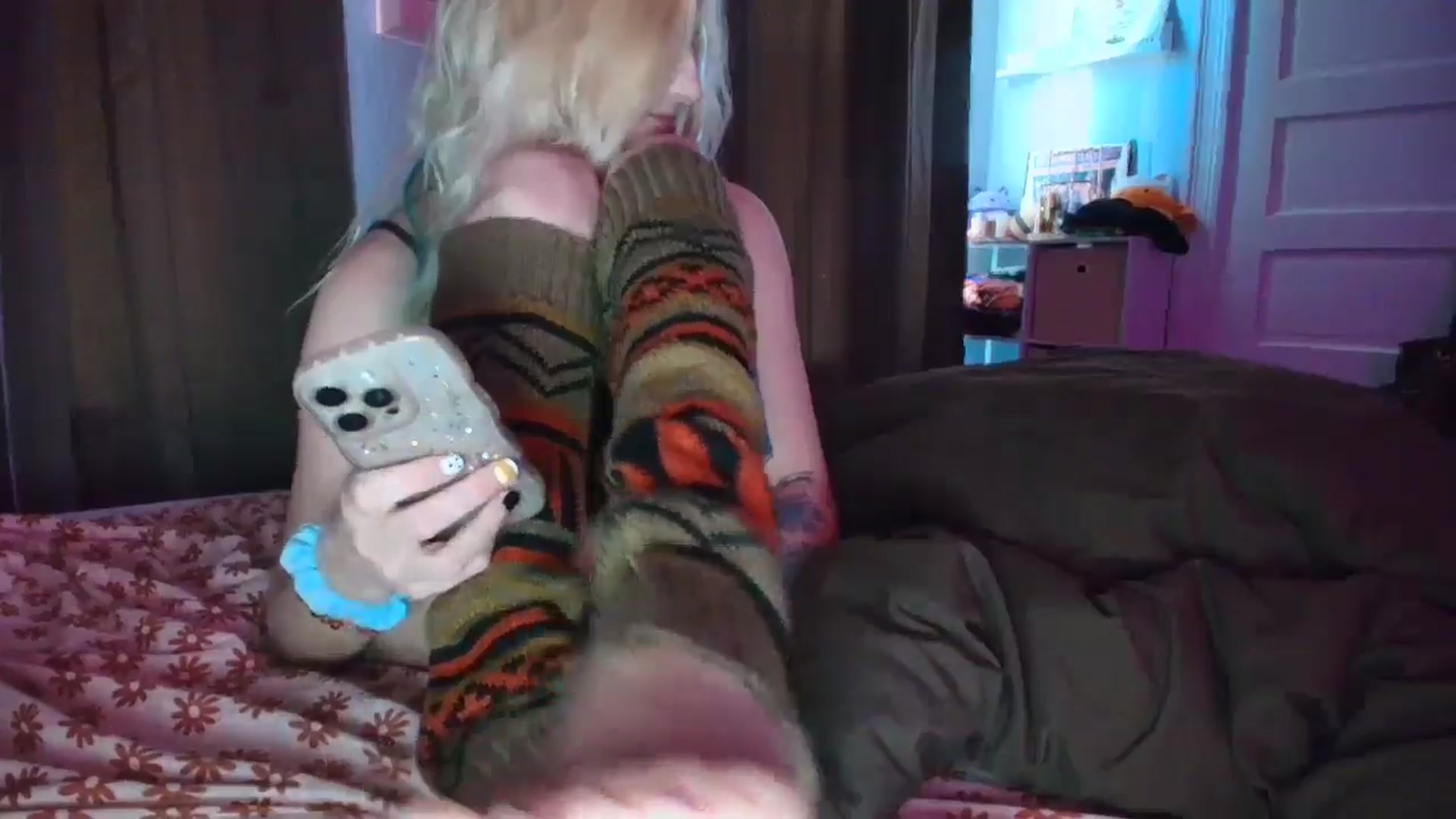 Gallery image thumbnail from DuckChan0's myfreecams stream on, 10/02/2025, 16:47 image 14 of 20